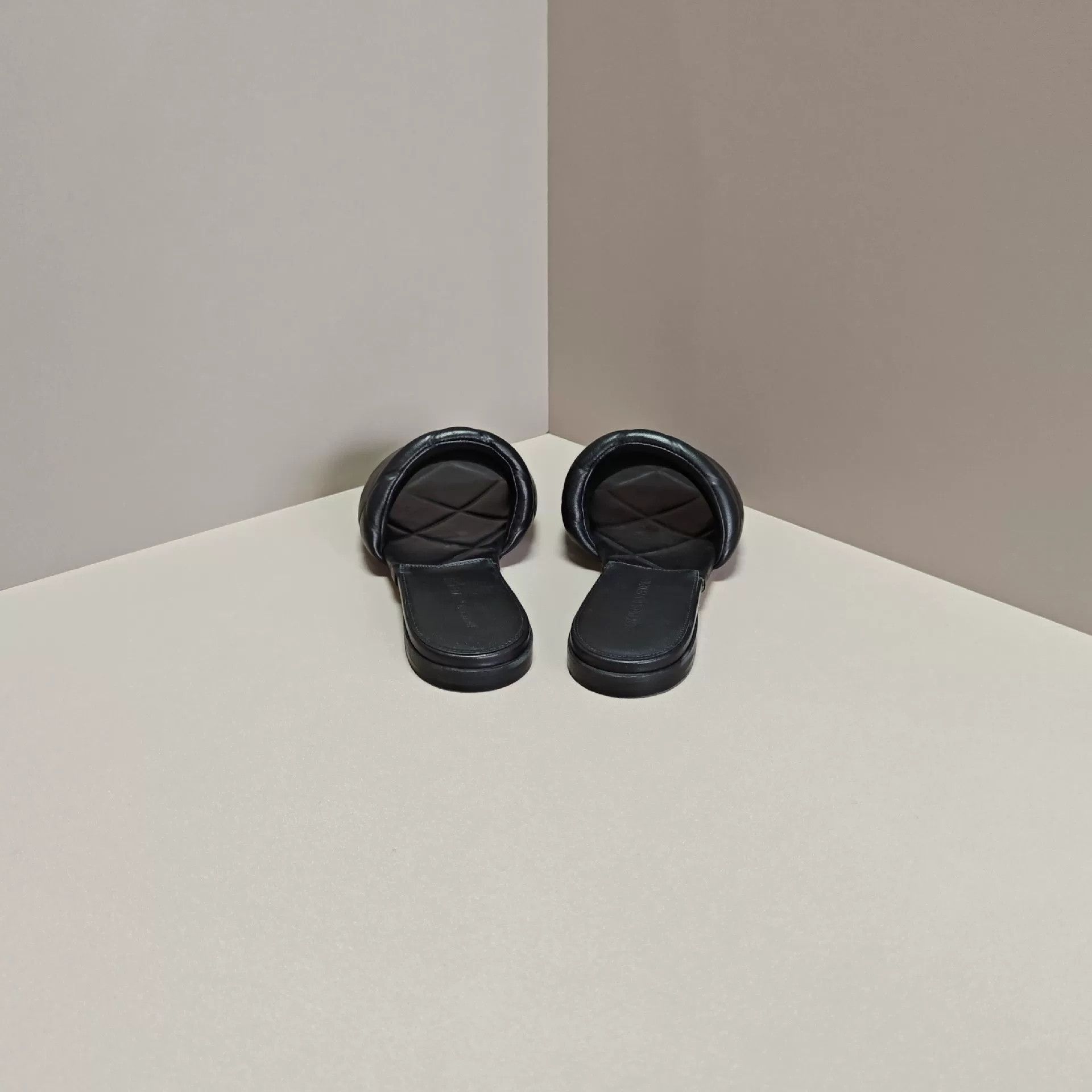 Bottega Veneta Bottega Veneta Sandals us_7 Women Size US 7 / IT 37 - 3 Thumbnail