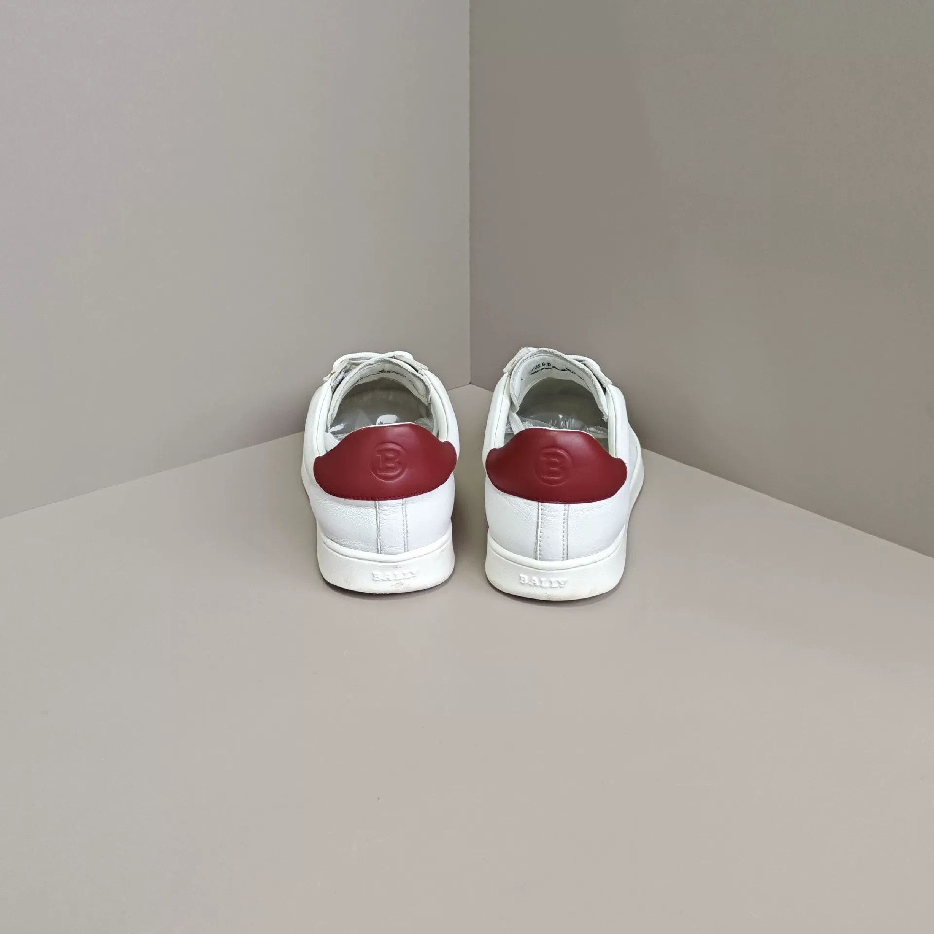 Bally Bally Lowtop Sneakers us_9 Women Size US 9 / IT 39 - 3 Thumbnail
