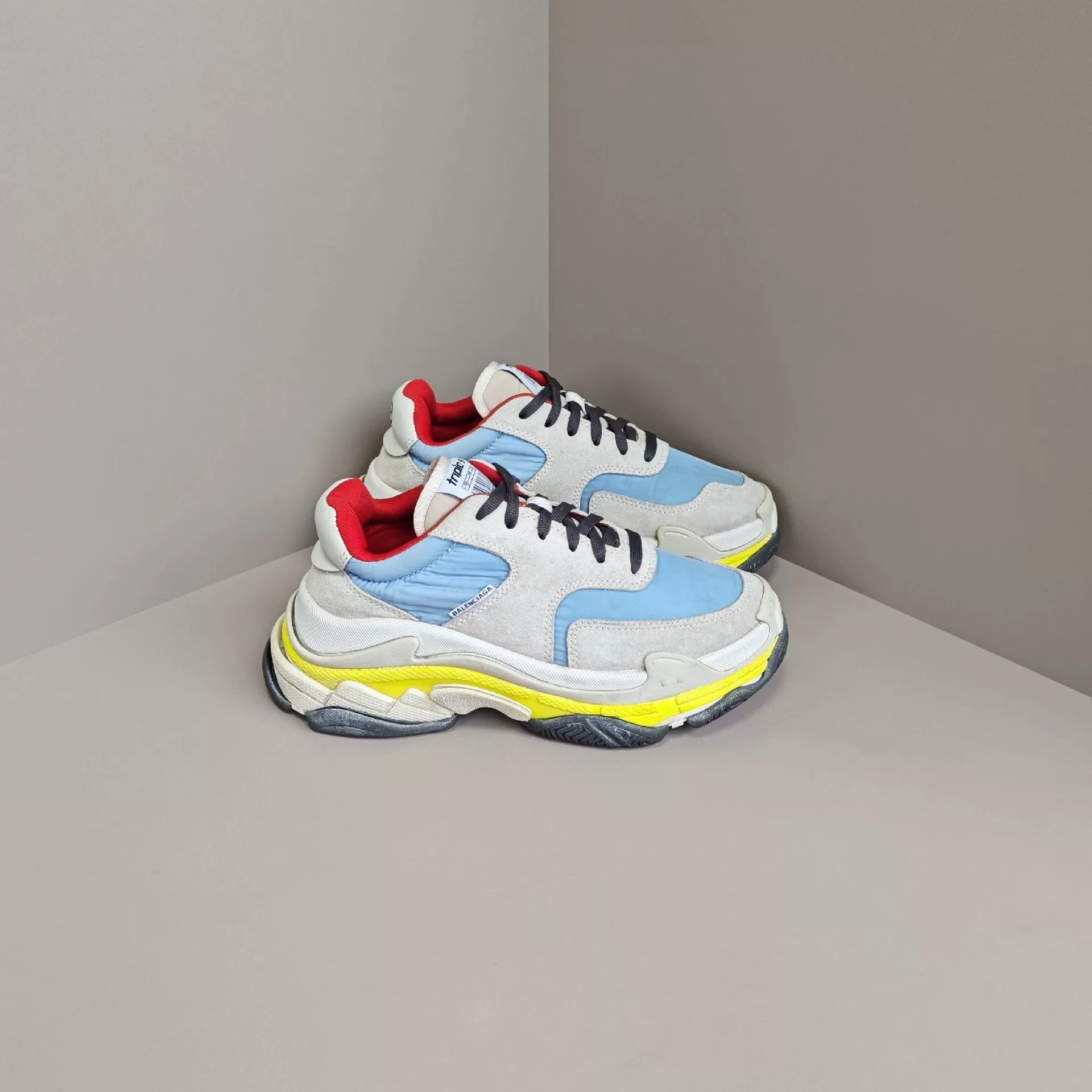 Balenciaga Balenciaga Lowtop Sneakers us_7 Women Size US 7 / IT 37 - 4 Thumbnail