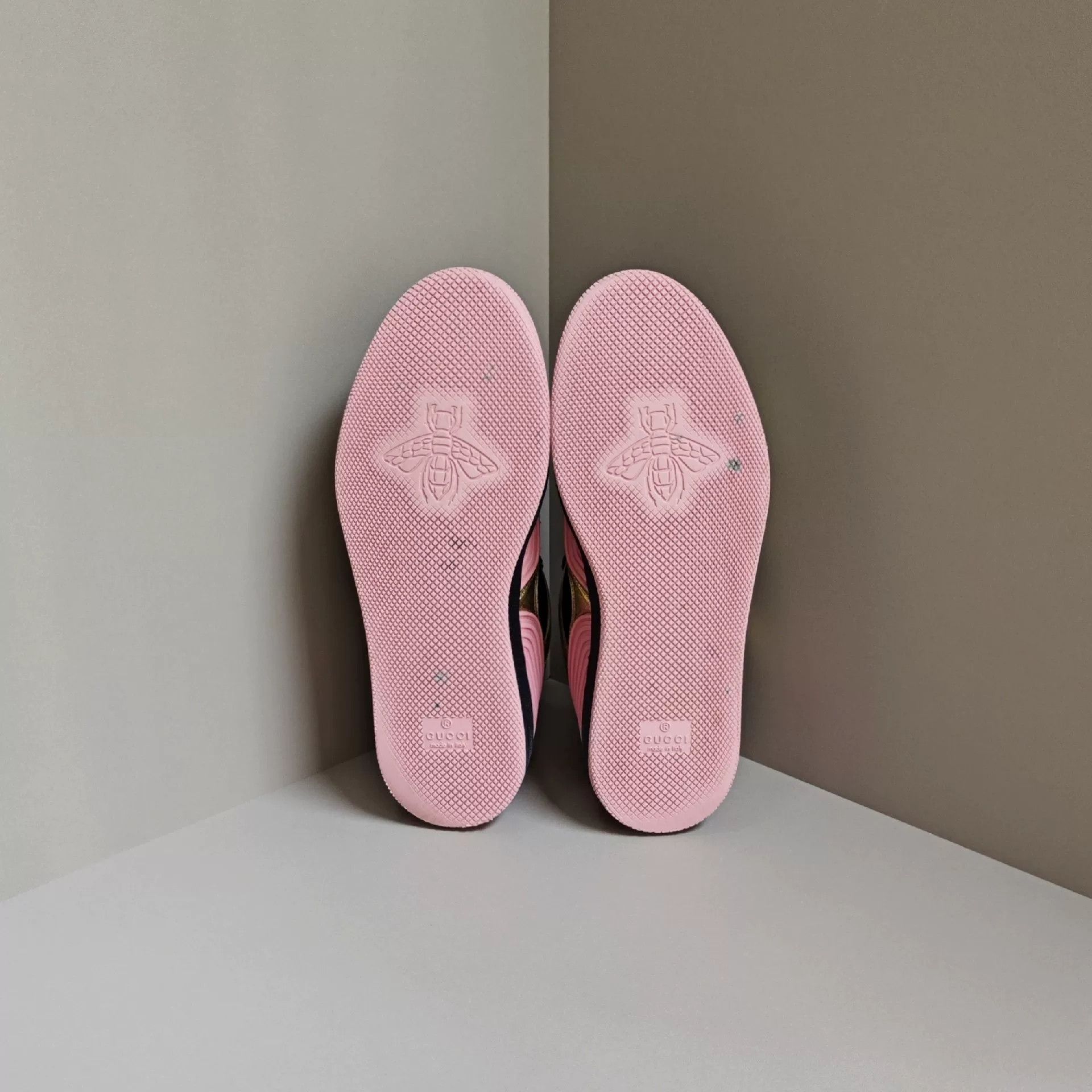 Gucci Gucci Pink Lowtop Sneakers us_7 Women Size US 7 / IT 37 - 5 Thumbnail