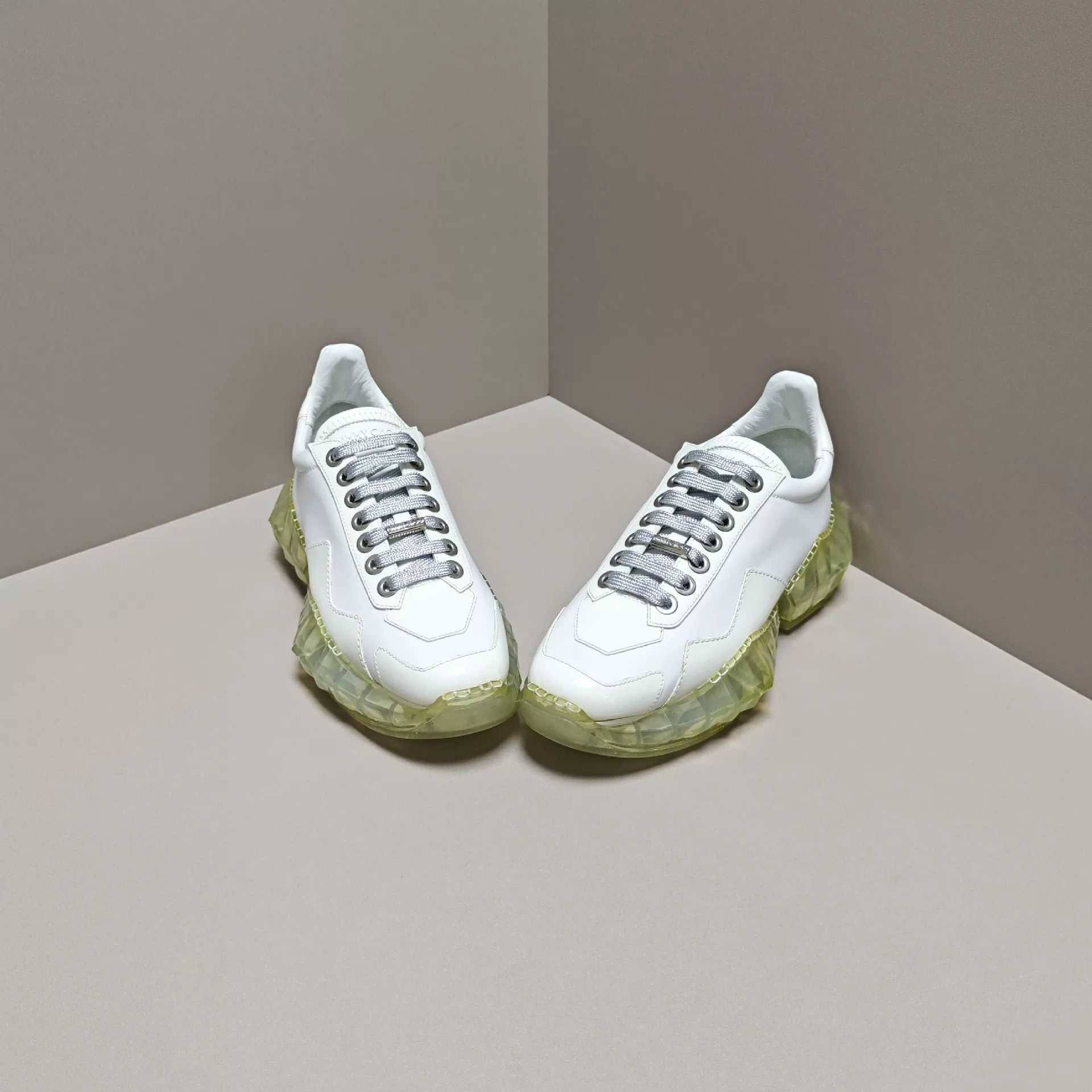 Jimmy Choo Jimmy Choo Casual Lowtop Sneakers us_7 Women Size US 7 / IT 37 - 2 Thumbnail