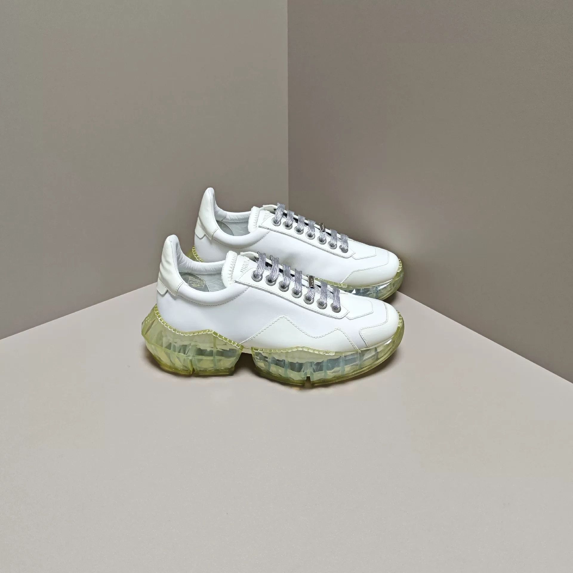 Jimmy Choo Jimmy Choo Casual Lowtop Sneakers us_7 Women Size US 7 / IT 37 - 4 Thumbnail