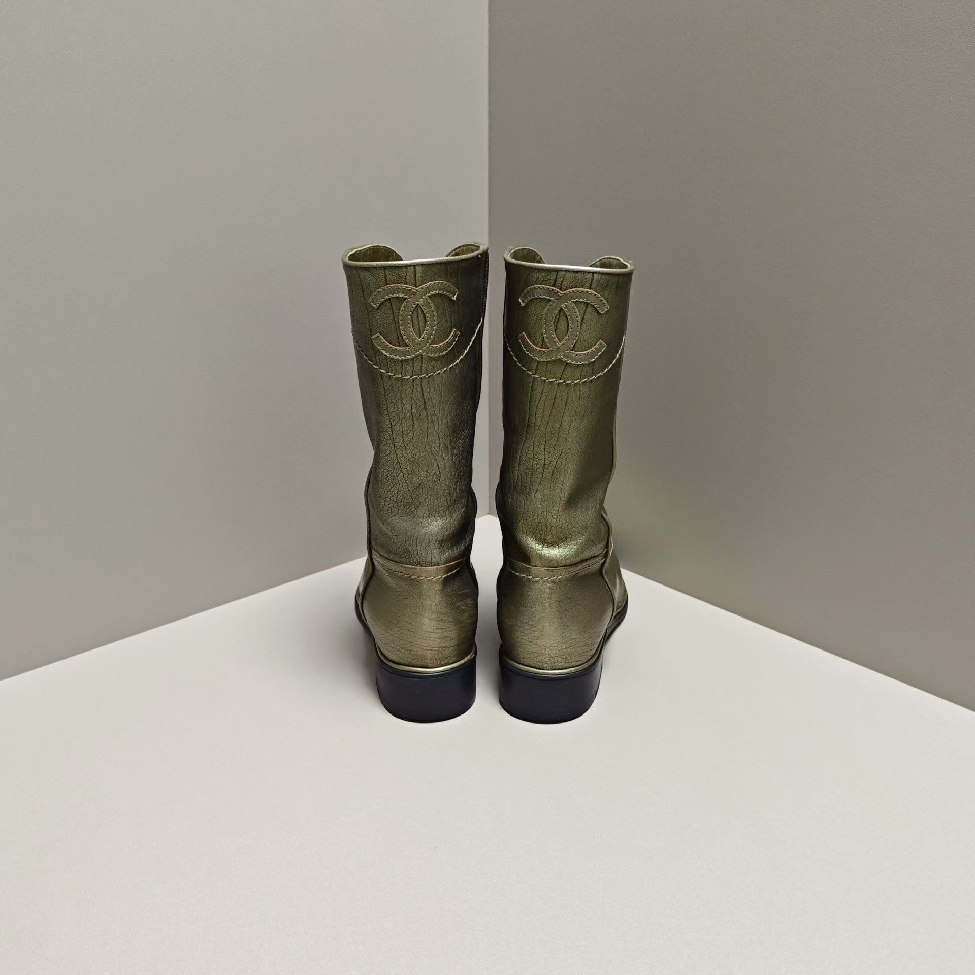 Chanel Chanel Retro Gold Boots us_7 Women Size US 7 / IT 37 - 3 Thumbnail