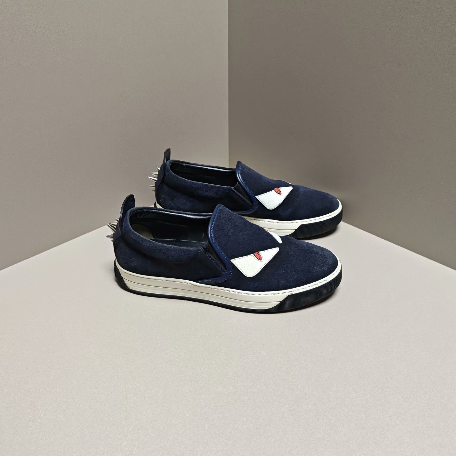 Fendi Fendi Lowtop Sneakers us_9 Women Size US 9 / IT 39 - 4 Thumbnail
