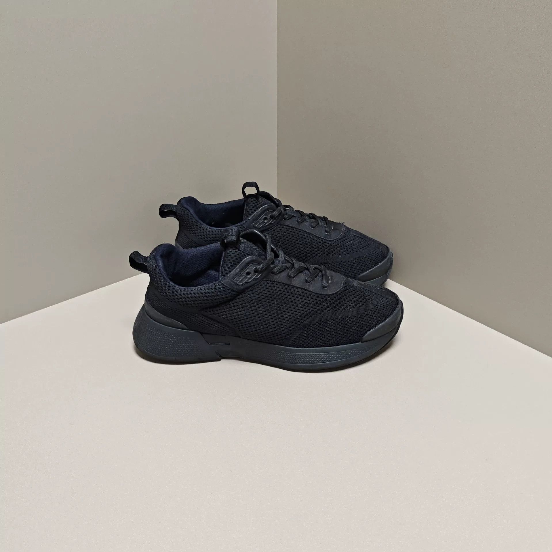 Hermes Hermes Casual Black Lowtop Sneakers 8 Men Size US 8 / EU 41 - 4 Thumbnail