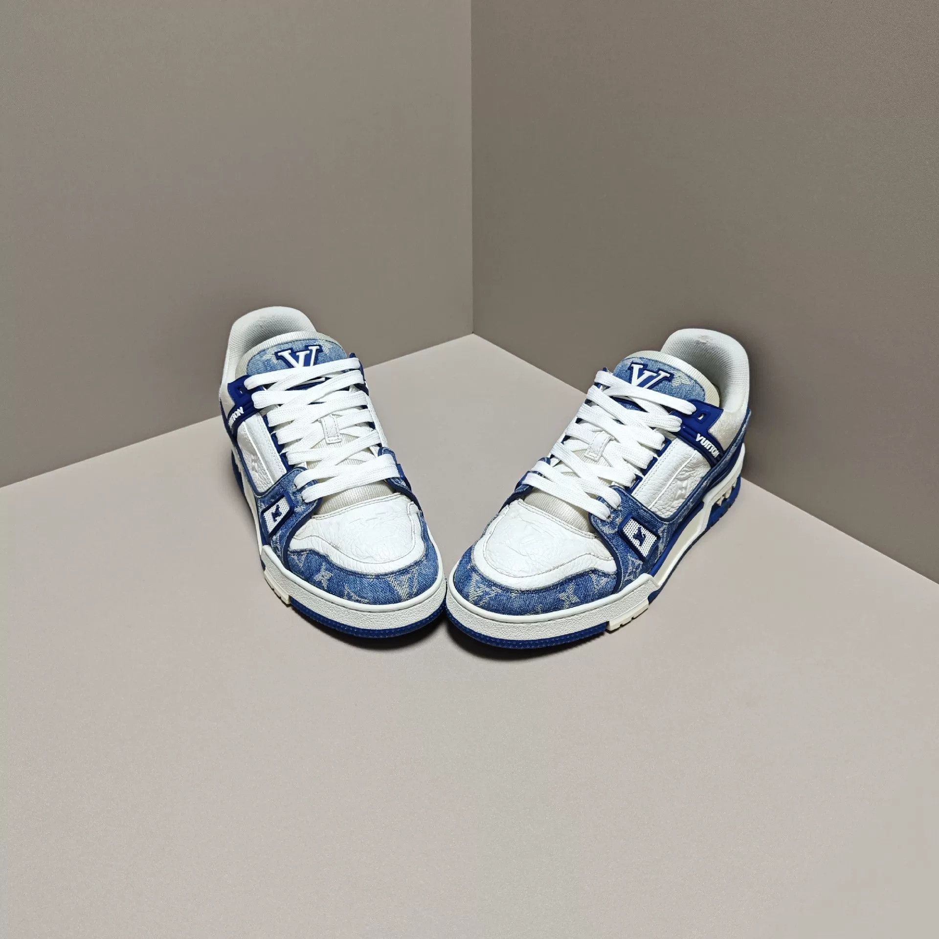 Louis Vuitton Louis Vuitton Training Denim Blue Lowtop Sneakers 8 Men Size US 8 / EU 41 - 2 Thumbnail