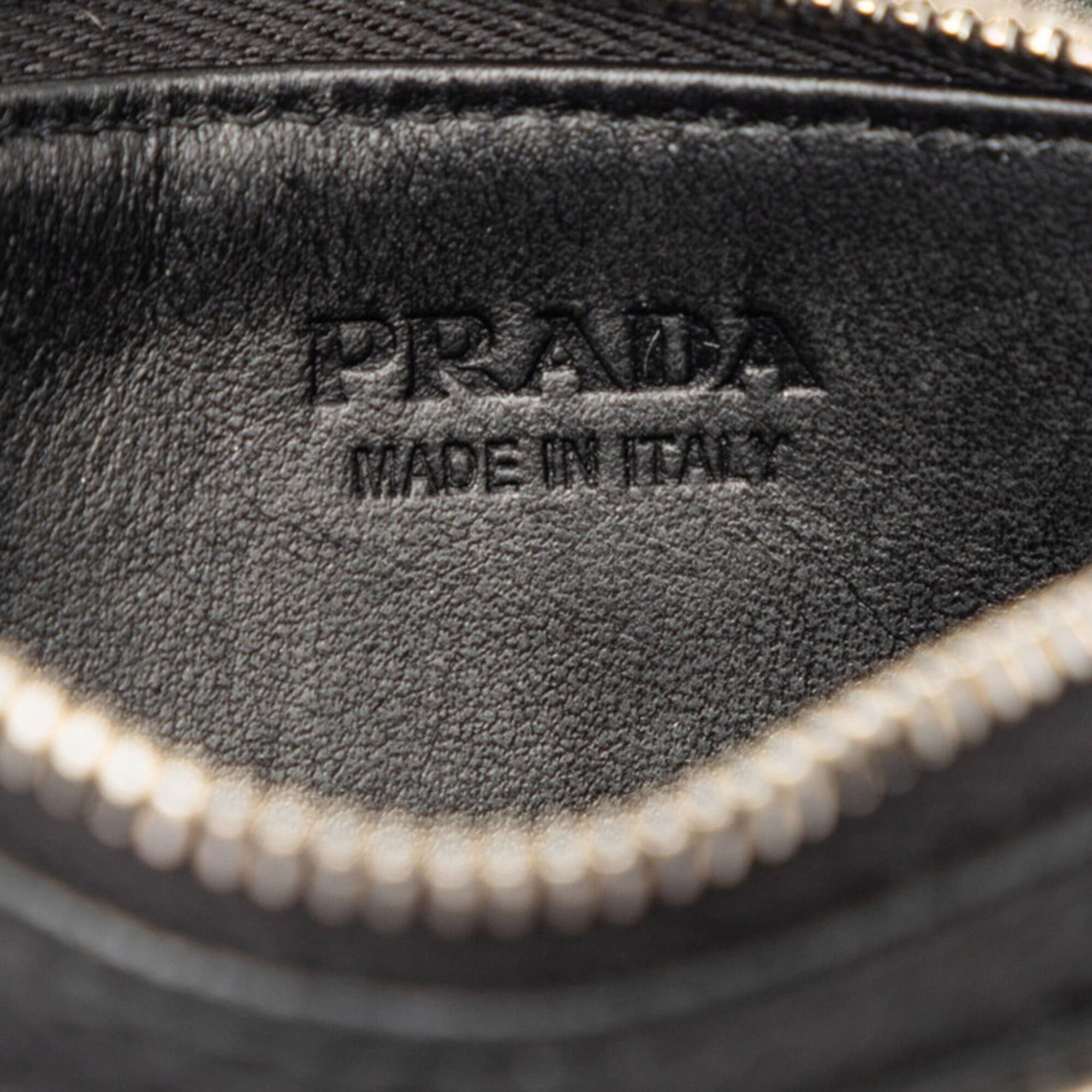 Prada Prada Triangle Logo Plate Business Card Holder/Card Case Wallet/Coin Purse Fragment Black Leather Women's PRADA Size ONE SIZE - 5 Thumbnail