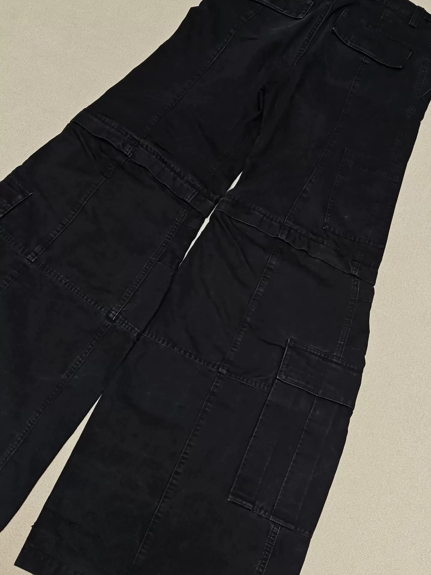 Balenciaga Balenciaga 23FW Flared Cargo Pants Size US 31 - 4 Thumbnail