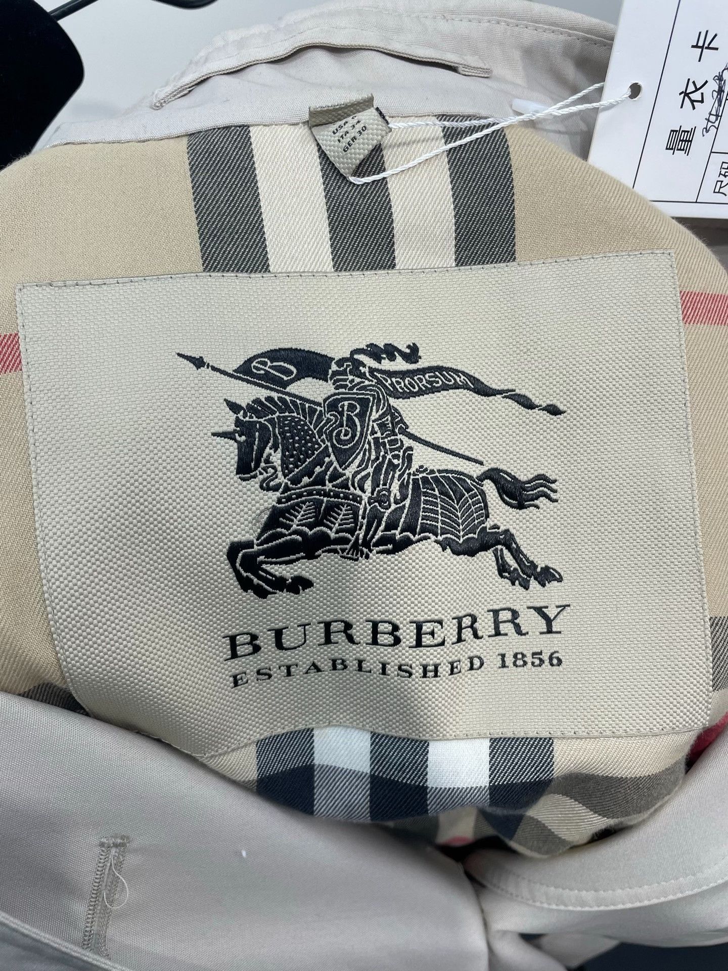 Burberry Burberry Double-Breasted Trench Coat Size M / US 6-8 / IT 42-44 - 6 Thumbnail