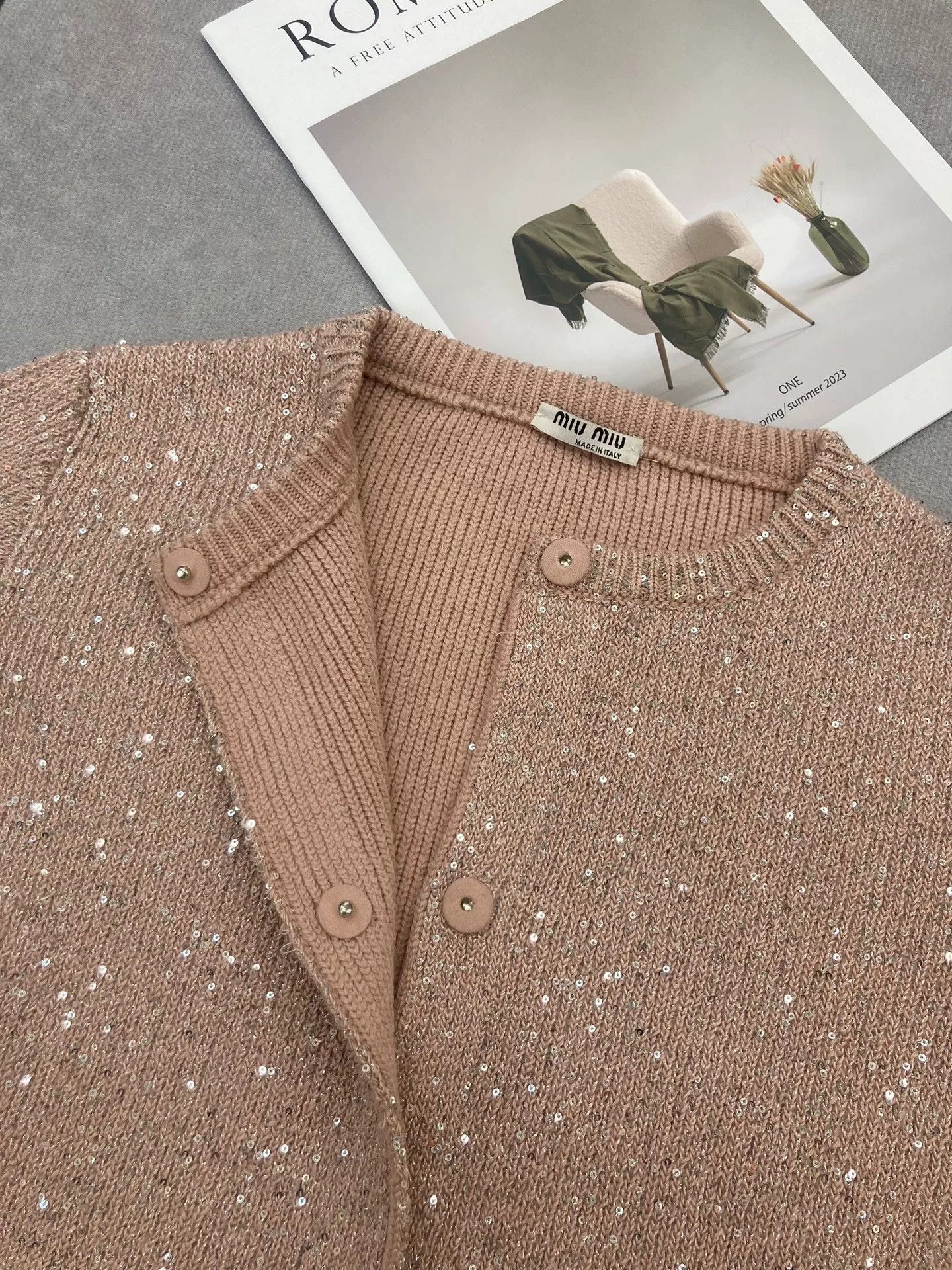 Miu Miu Miumiu Pink Sequin Crystal Button Knit Cardigan Size S / US 4 / IT 40 - 5 Thumbnail