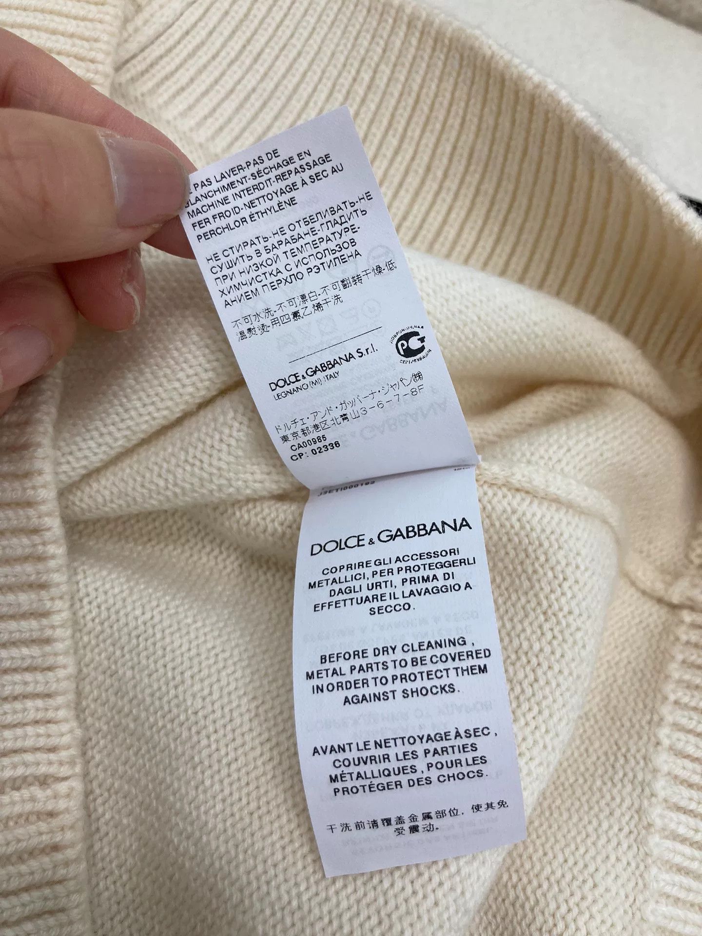 Dolce & Gabbana Dolce&Gabbana White Cashmere Knit Sweater Size M / US 6-8 / IT 42-44 - 7 Thumbnail