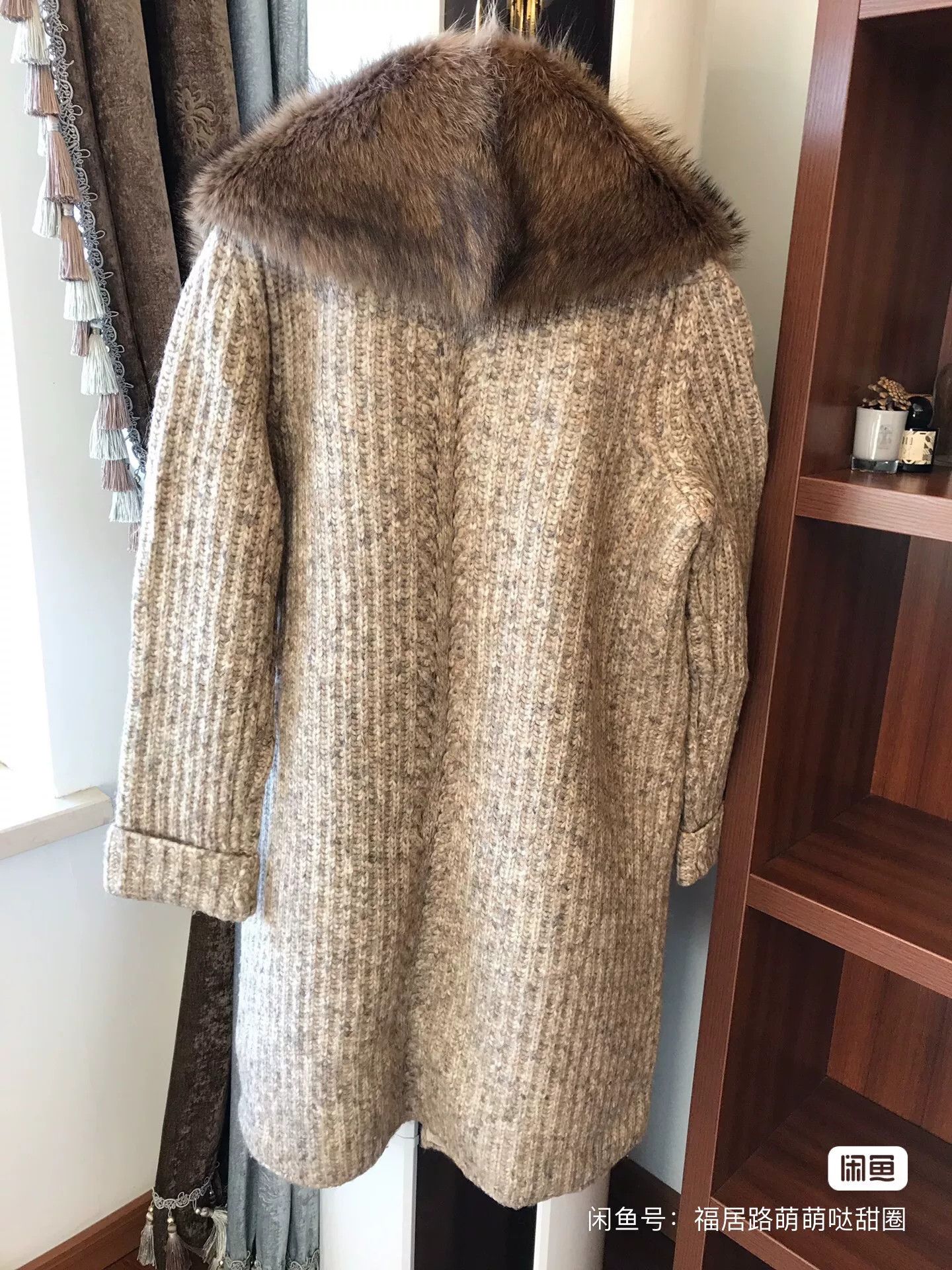 Sportmax Sportmax Cashmere Coat with Fur Collar Size M / US 6-8 / IT 42-44 - 4 Thumbnail