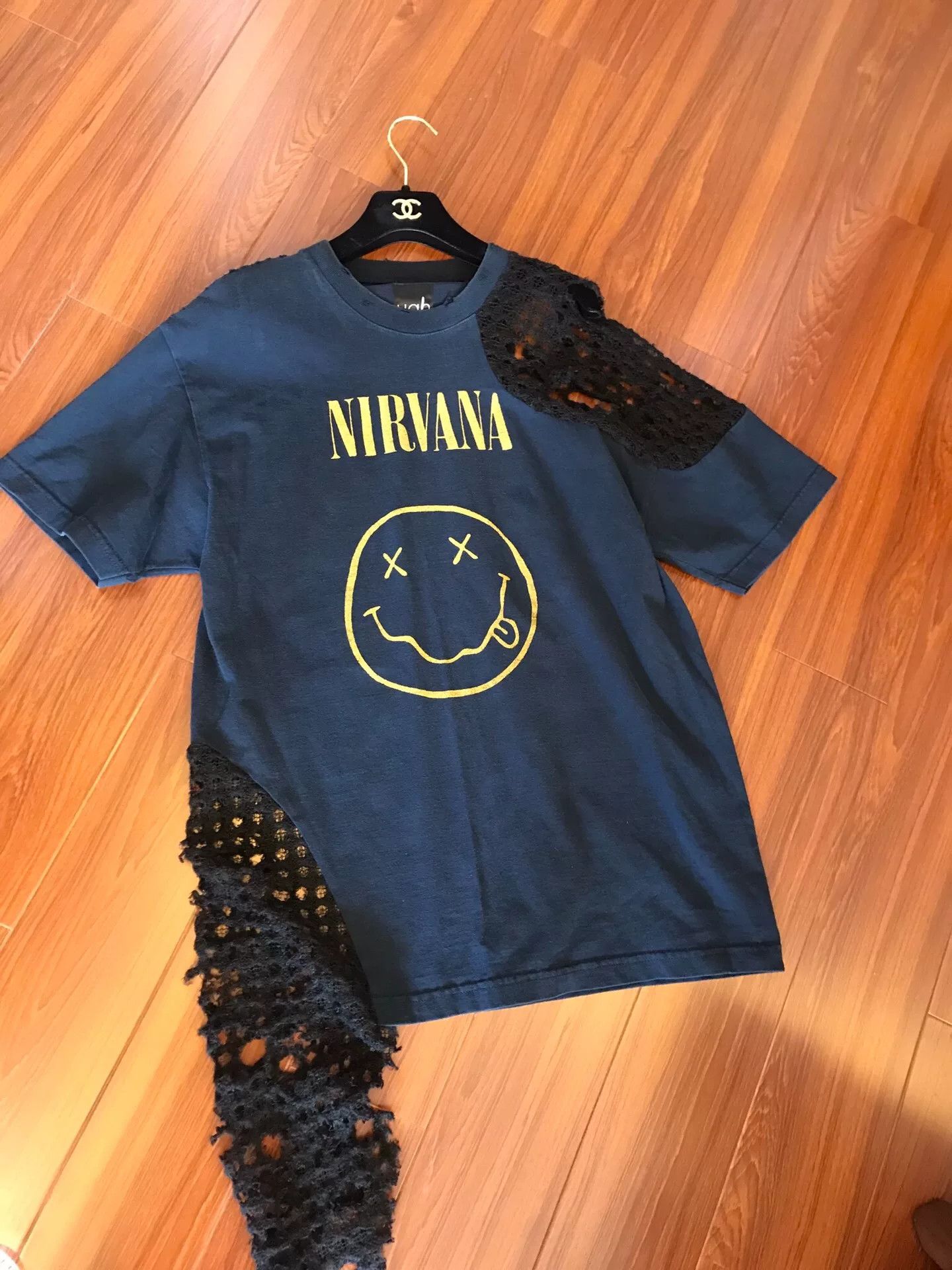 Other Authentic Nirvana Graphic T-shirt Size M / US 6-8 / IT 42-44 - 6 Thumbnail