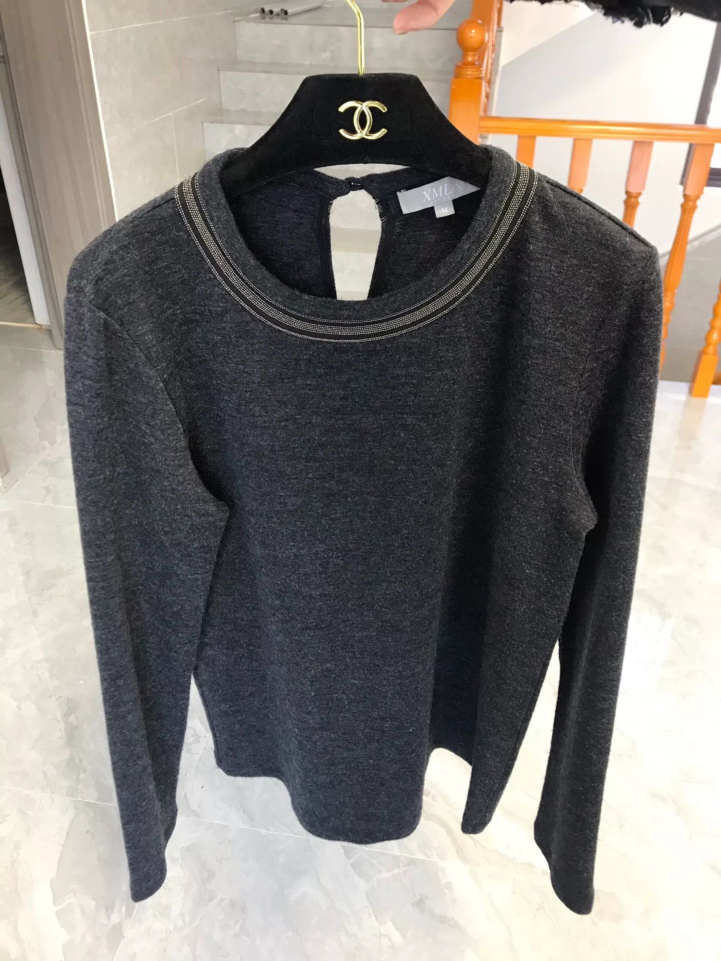 Other Chanel Women's Gray Sweater Size M / US 6-8 / IT 42-44 - 8 Thumbnail