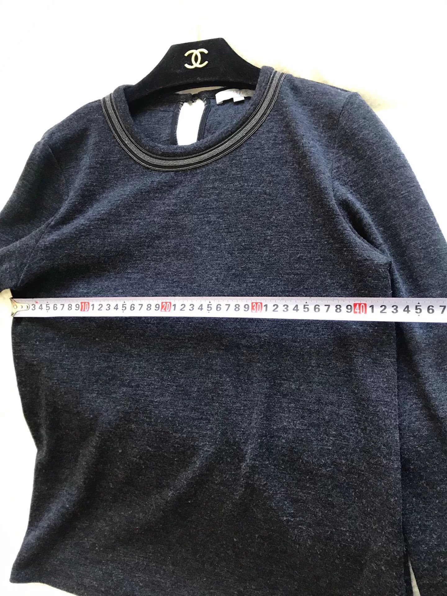 Other Chanel Women's Gray Sweater Size M / US 6-8 / IT 42-44 - 6 Thumbnail
