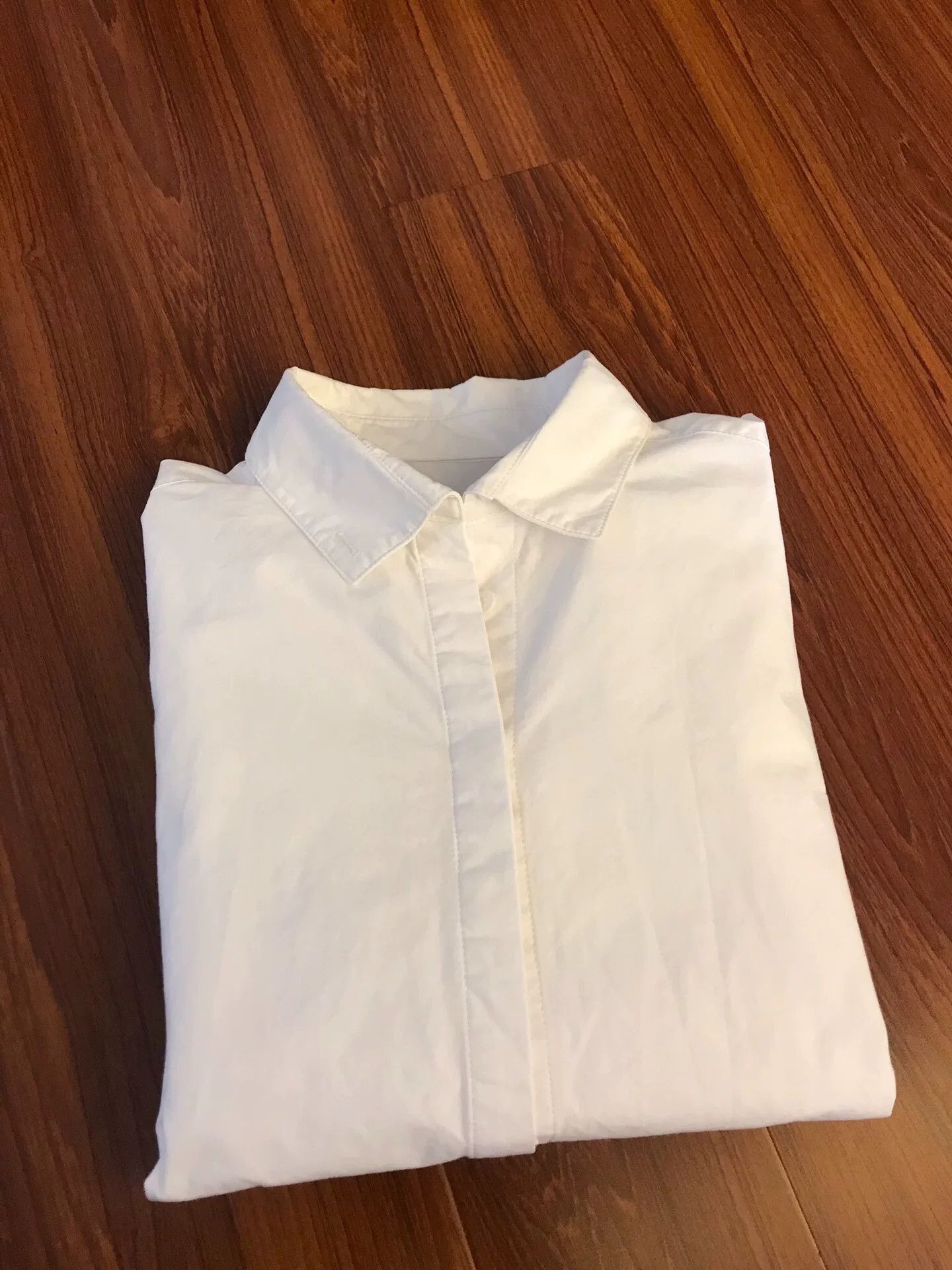 Other Korean Trendy Brand Authentic Shirt Size M / US 6-8 / IT 42-44 - 8 Thumbnail