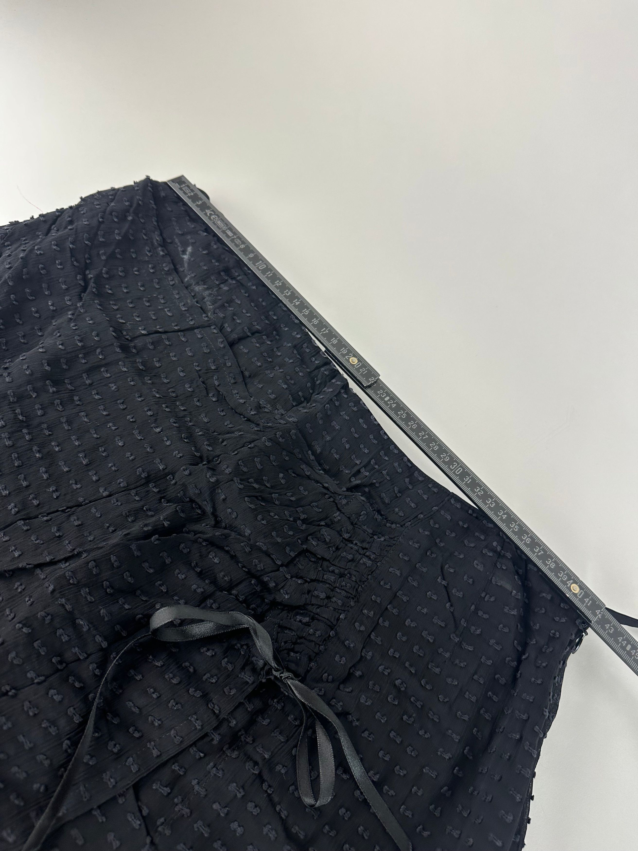 Givenchy Vintage Silk Bow Detail A-Line Skirt Black XL Size 36" / US 14 / IT 50 - 5 Thumbnail