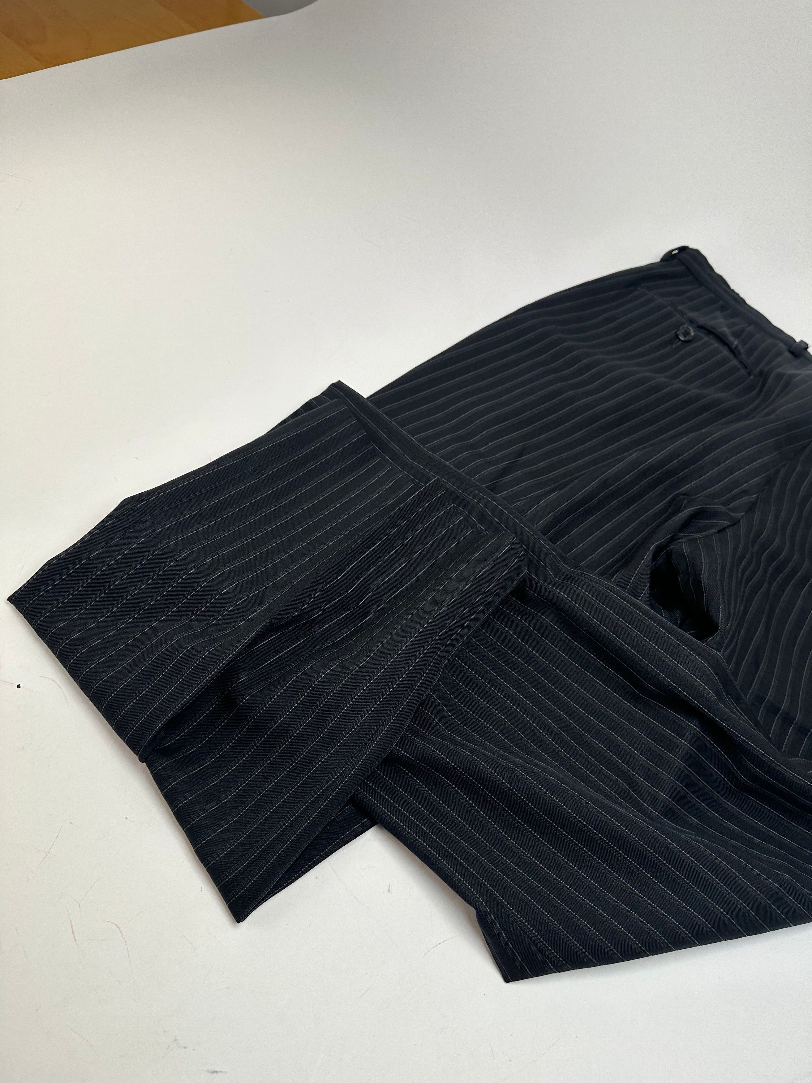Gucci Vintage Wool Pinstripe Trousers Black M Size 30" / US 8 / IT 44 - 14 Thumbnail