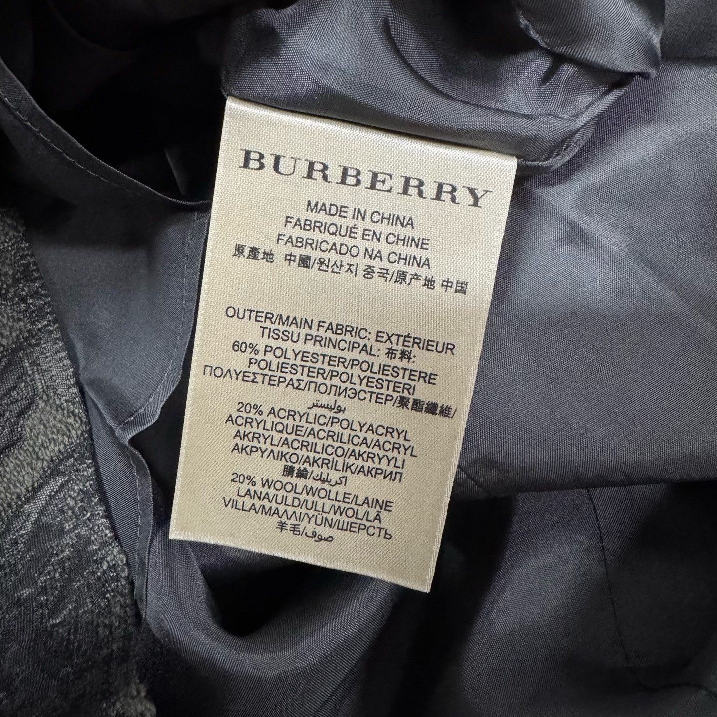 Burberry Burberry Embossed Tweed Short-Sleeve Dress Size M / US 6-8 / IT 42-44 - 5 Thumbnail