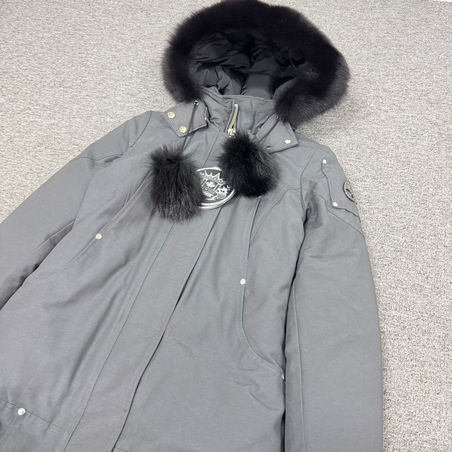 Moose Knuckles Moose Knuckles Mid-Length Fur Collar Down Jacket Size M / US 6-8 / IT 42-44 - 4 Thumbnail