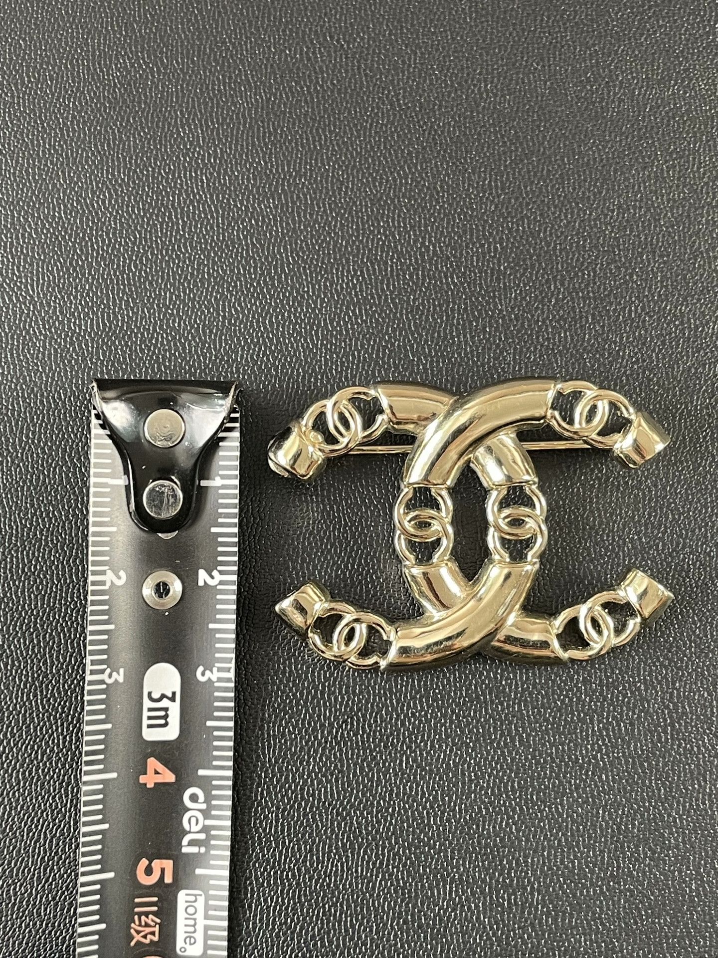Chanel Chanel Hollow Metal Double C Brooch Size ONE SIZE - 9 Thumbnail