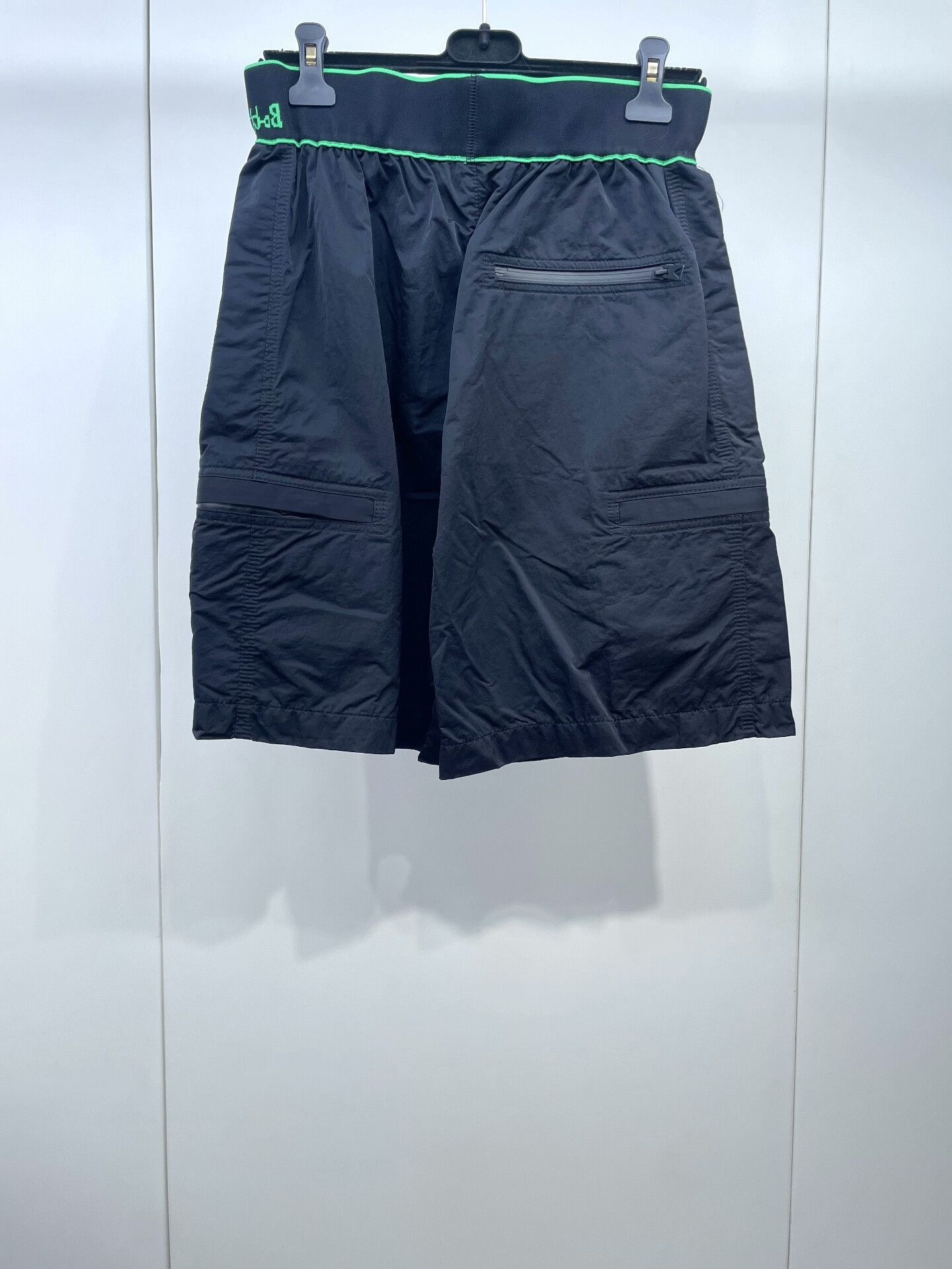 Bottega Veneta Bottega Veneta Casual Shorts Size US 31 - 2 Thumbnail