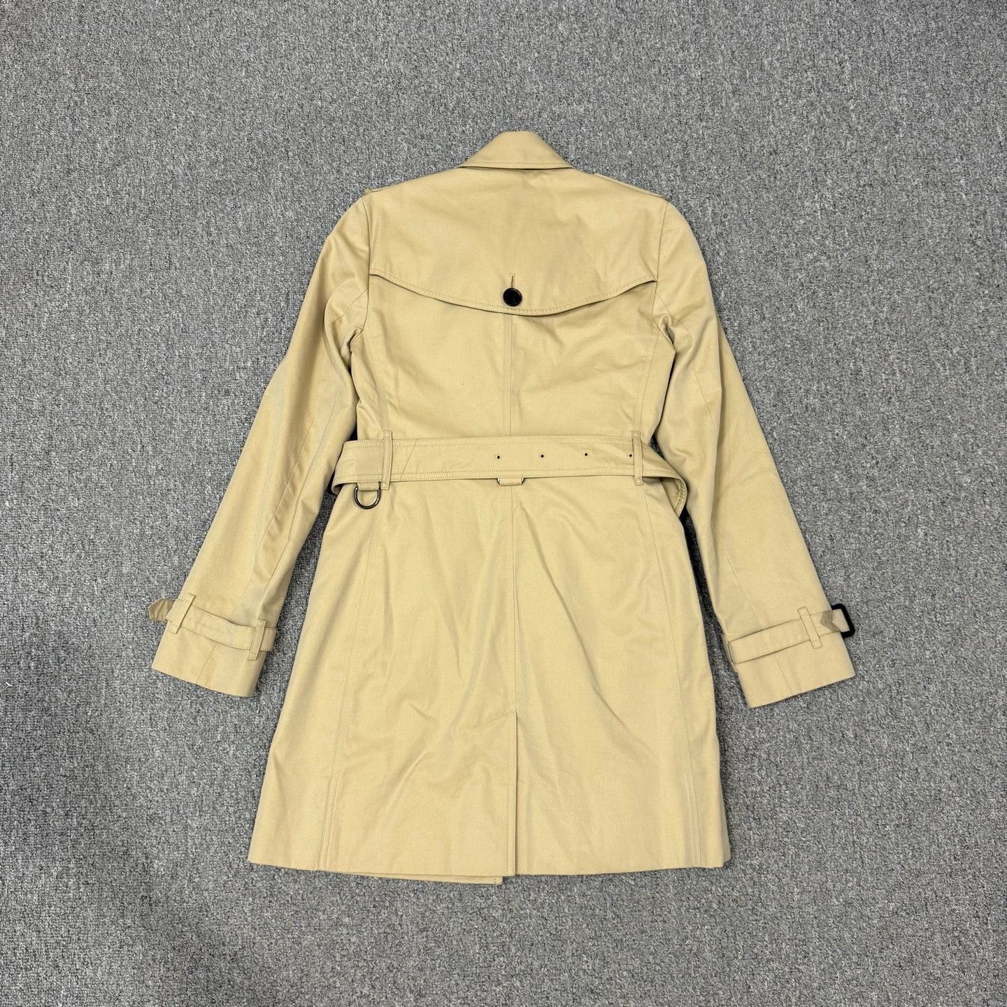 Burberry Burberry Beige Trench Coat UK4 Size M / US 6-8 / IT 42-44 - 2 Thumbnail