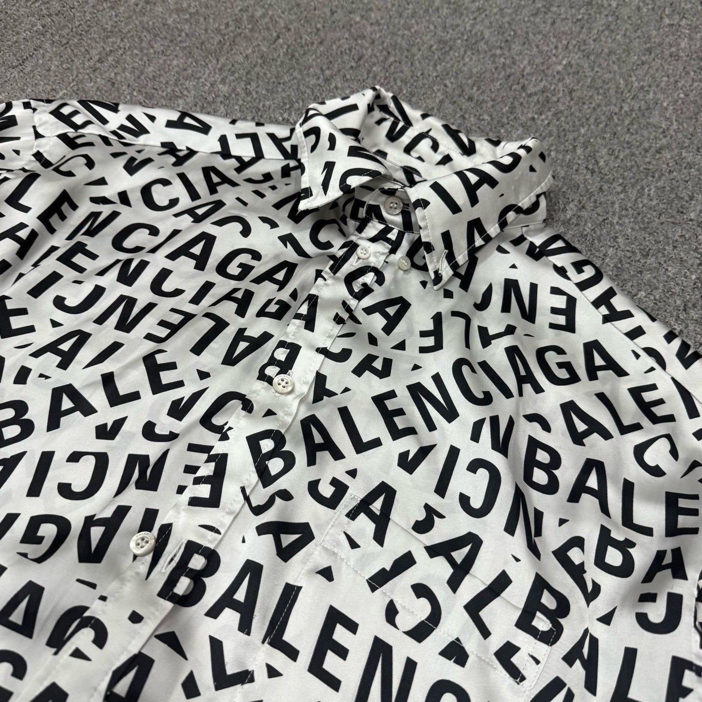 Balenciaga Balenciaga Logo Print Long Sleeve Shirt Size M / US 6-8 / IT 42-44 - 3 Thumbnail