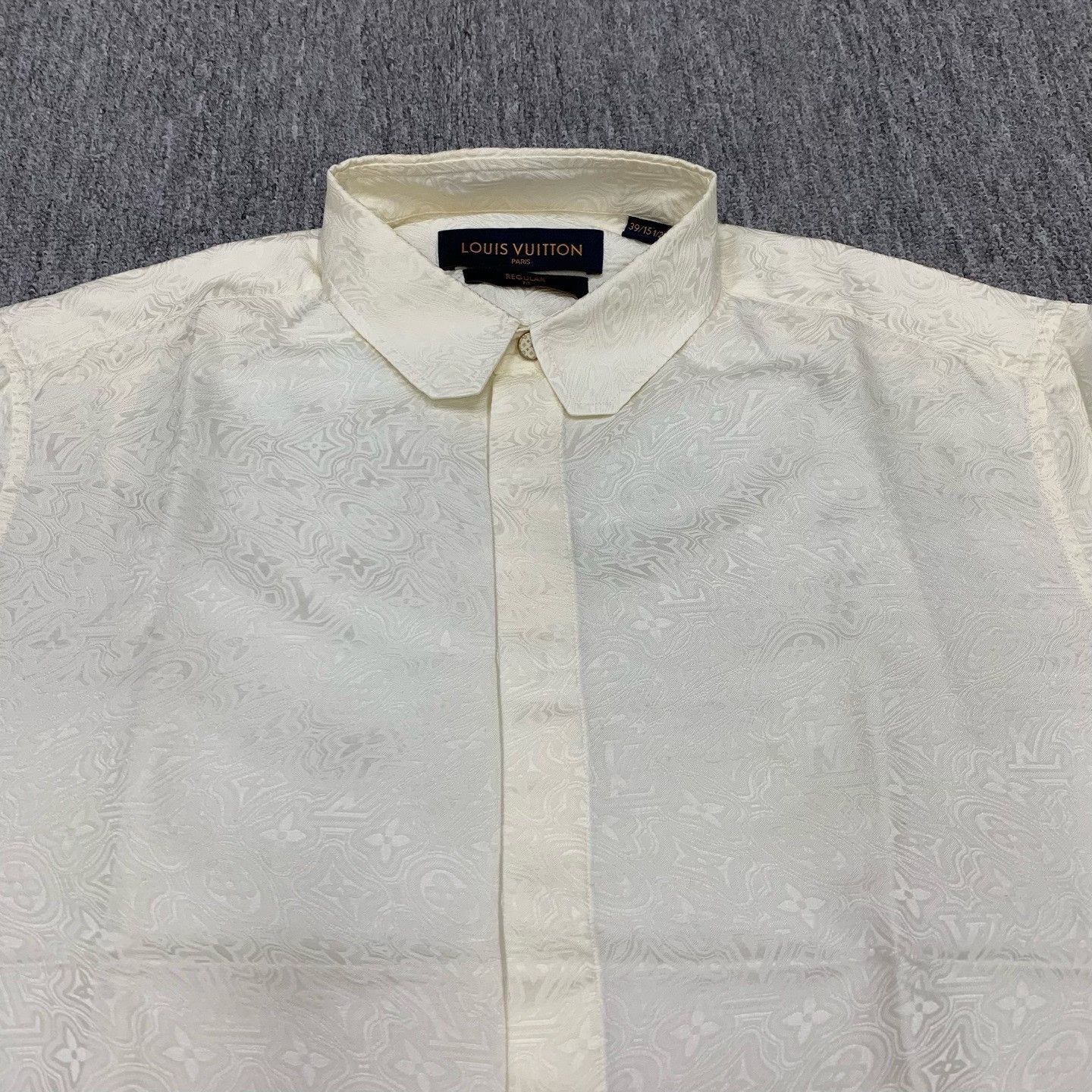 Louis Vuitton LV Off-White Silk Monogram Shirt Jacket Size US M / EU 48-50 / 2 - 6 Thumbnail