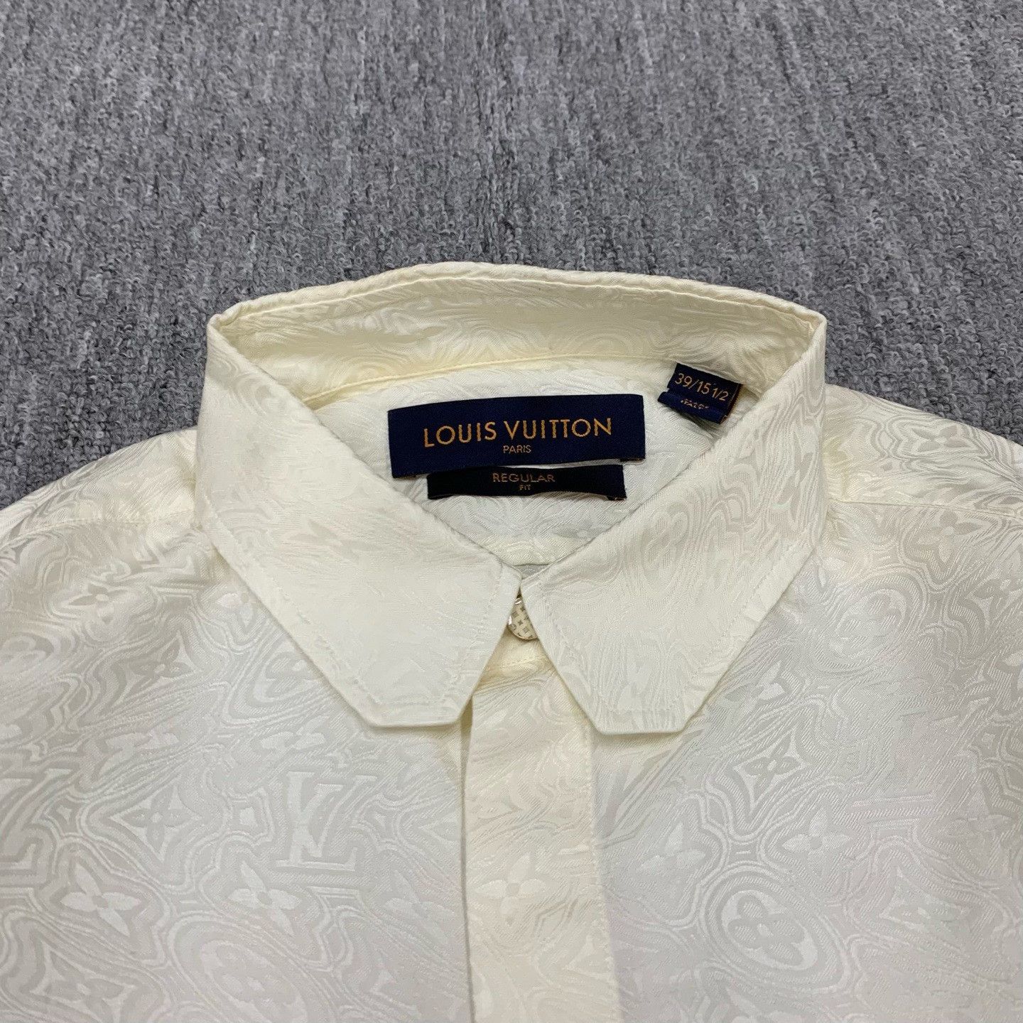 Louis Vuitton LV Off-White Silk Monogram Shirt Jacket Size US M / EU 48-50 / 2 - 8 Thumbnail
