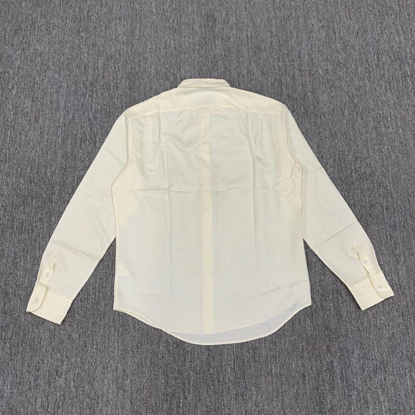 Louis Vuitton LV Off-White Silk Monogram Shirt Jacket Size US M / EU 48-50 / 2 - 2 Thumbnail