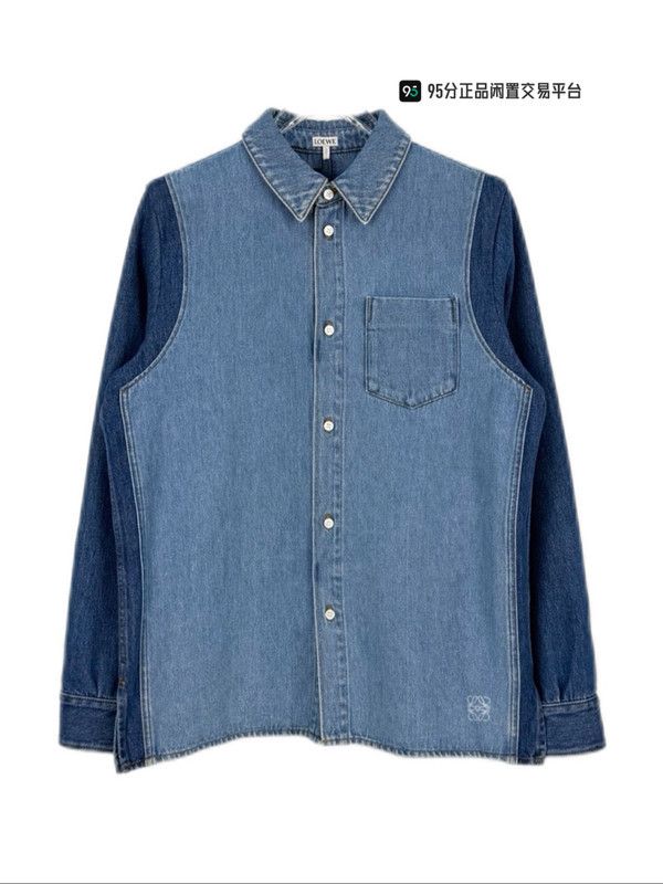 Loewe LOEWE FW21 Single-Breasted Patchwork Denim Shirt Size US S / EU 44-46 / 1 - 3 Thumbnail