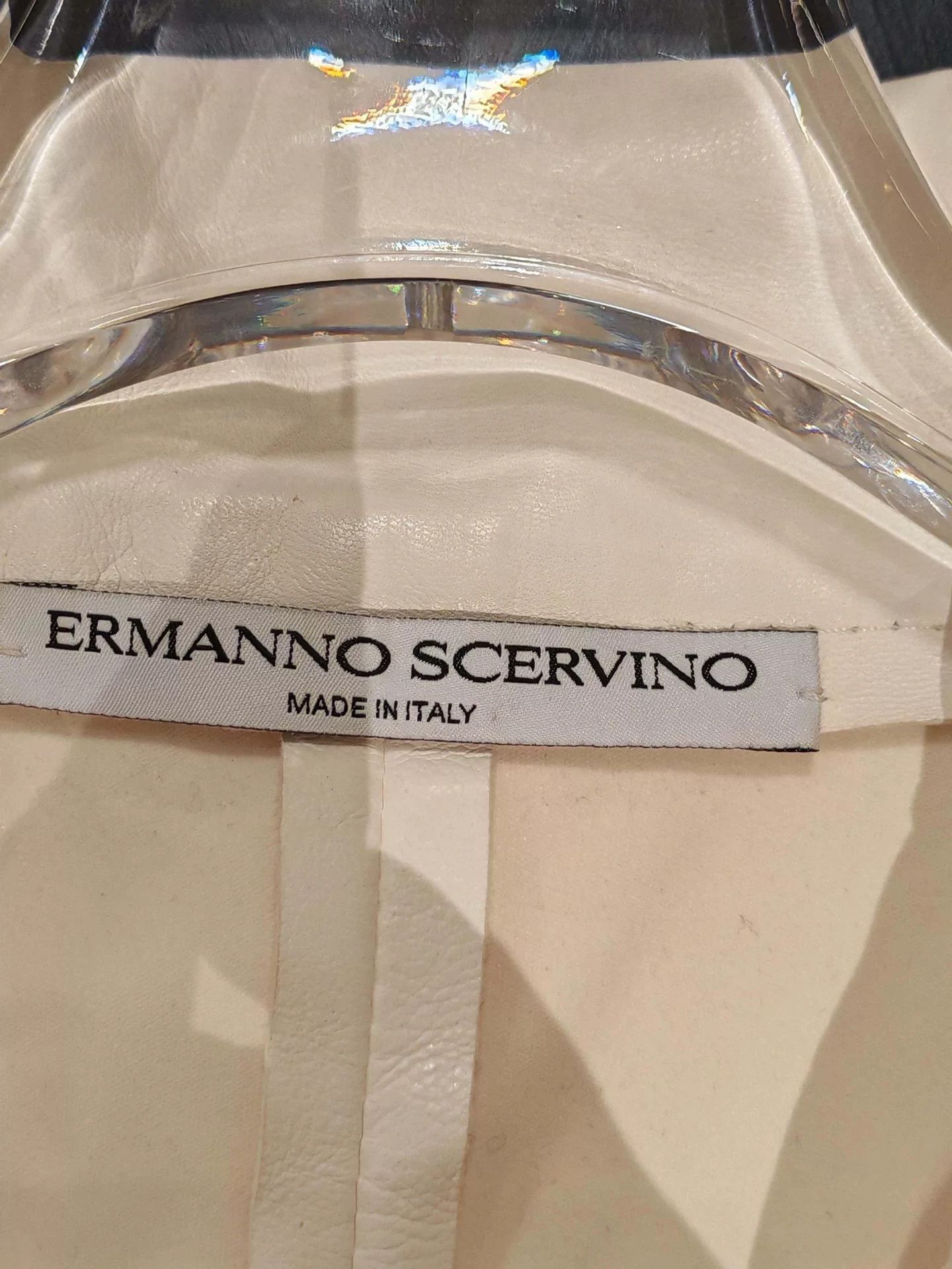 Ermanno Scervino Ermanno Scervino Beige Collar Leather Top Size M / US 6-8 / IT 42-44 - 3 Thumbnail