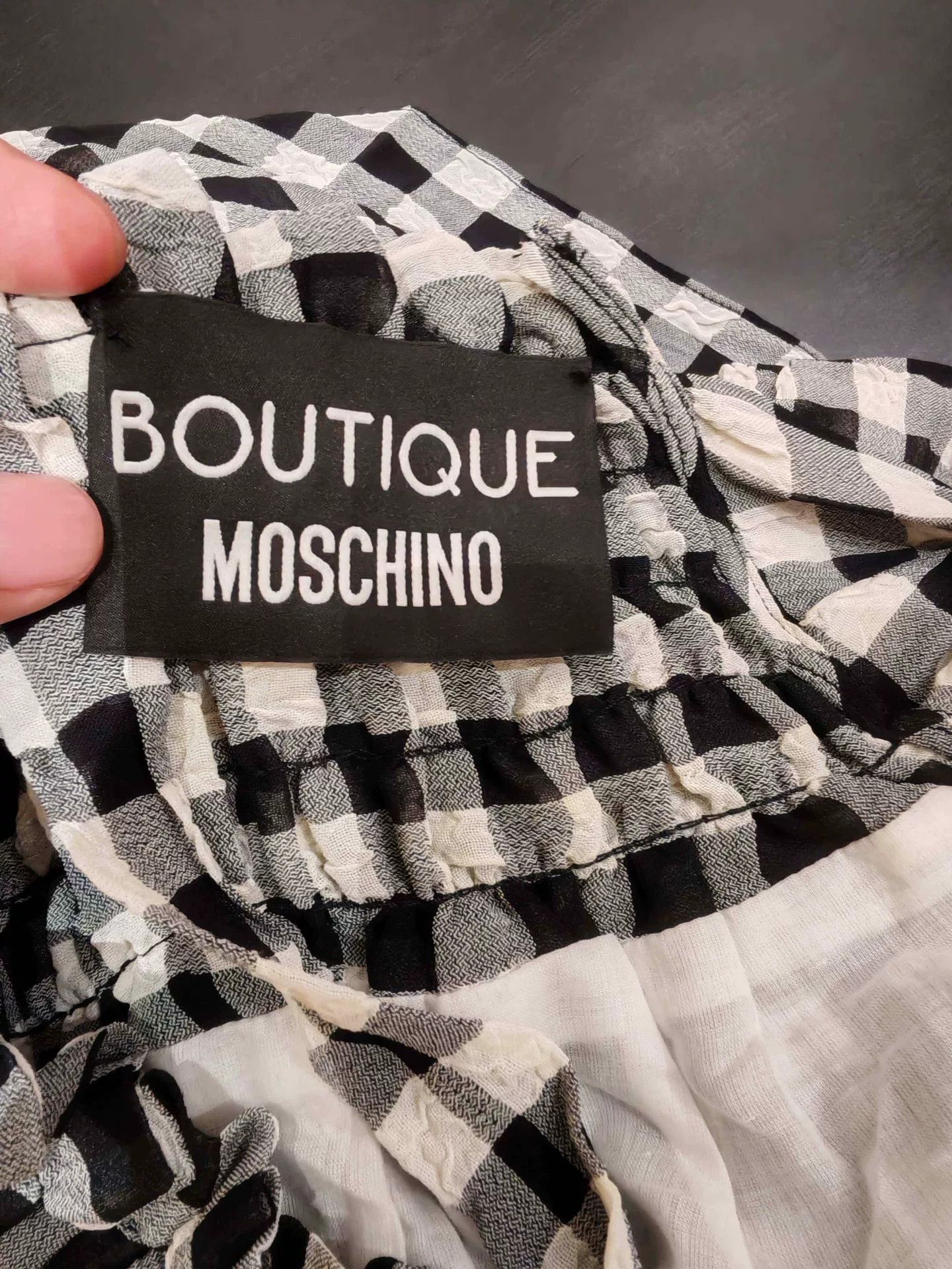 Boutique Moschino Boutique Moschino Black White Plaid Off-Shoulder Dress Size XXS / US 00 / IT 34 - 4 Thumbnail