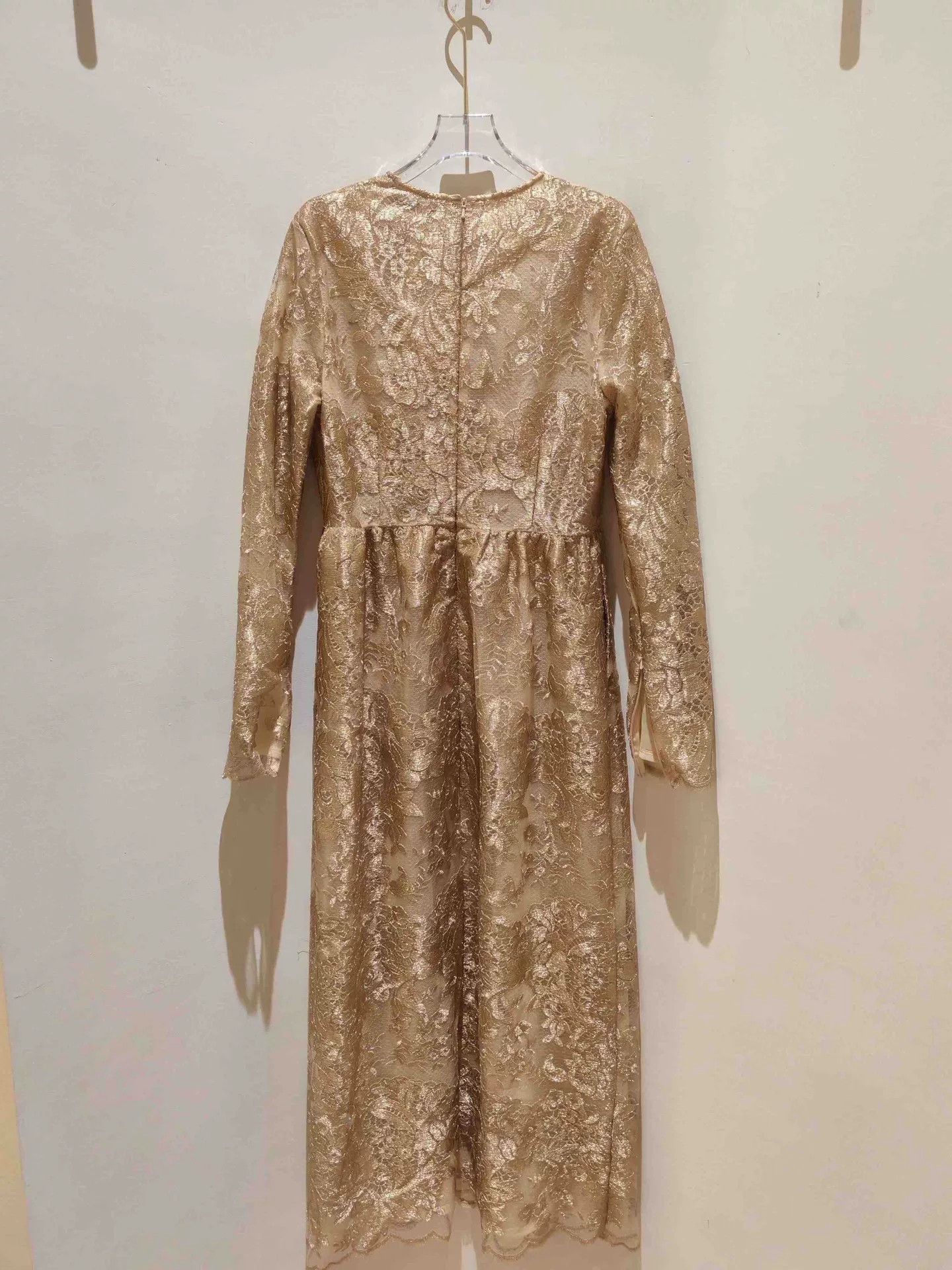 PREVAIL Perseverance Gold Lace Dress Size M / US 6-8 / IT 42-44 - 2 Thumbnail
