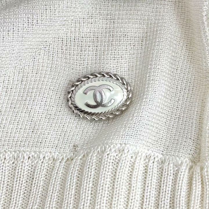 Chanel Chanel Beige Ruffle Crewneck Sweater Size M / US 6-8 / IT 42-44 - 5 Thumbnail