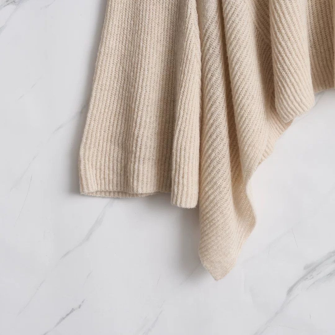 Stella McCartney Stella McCartney Women's Irregular Knit Sweater Size M / US 6-8 / IT 42-44 - 5 Thumbnail