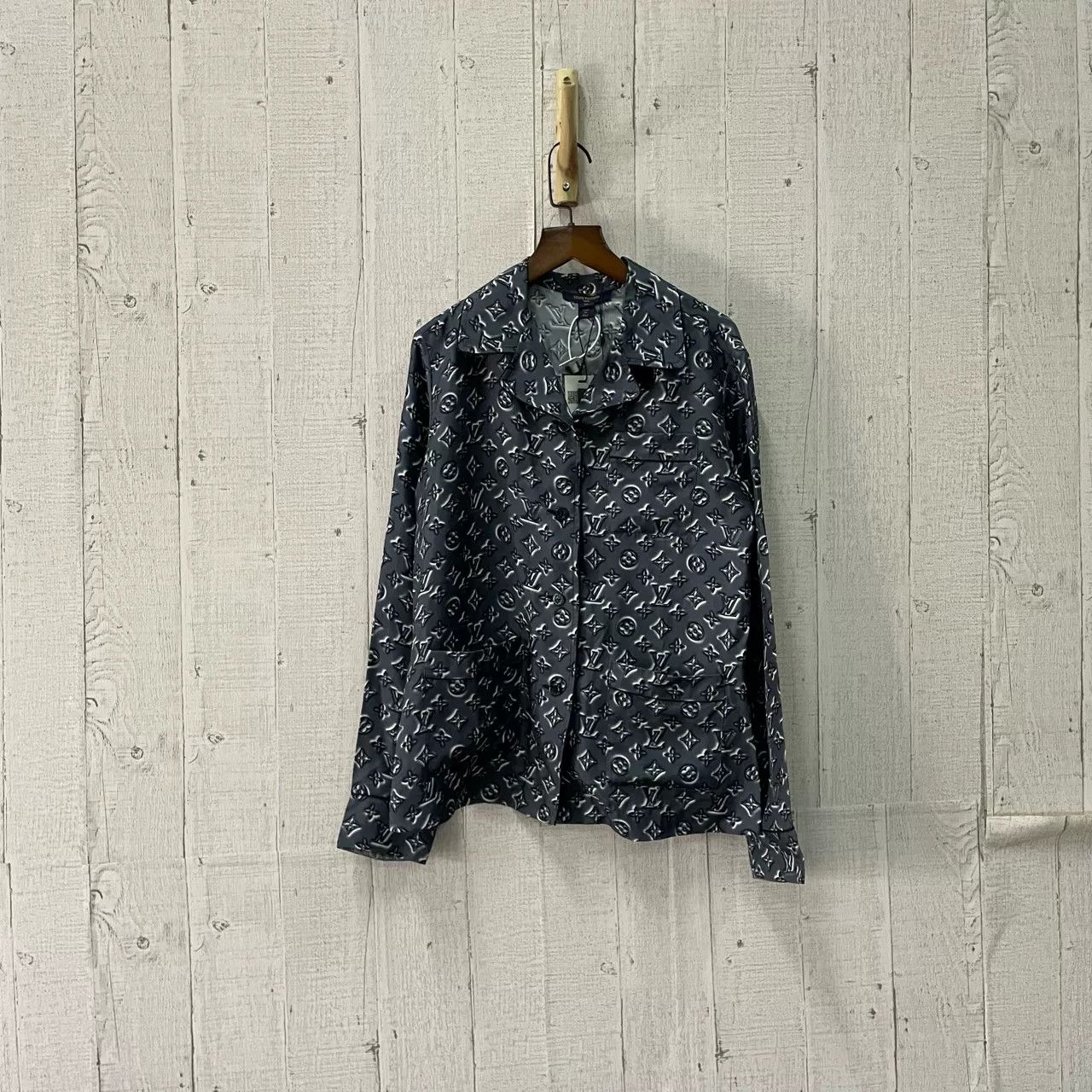 Louis Vuitton Louis Vuitton Monogram Silk Pajamas Size ONE SIZE - 2 Thumbnail
