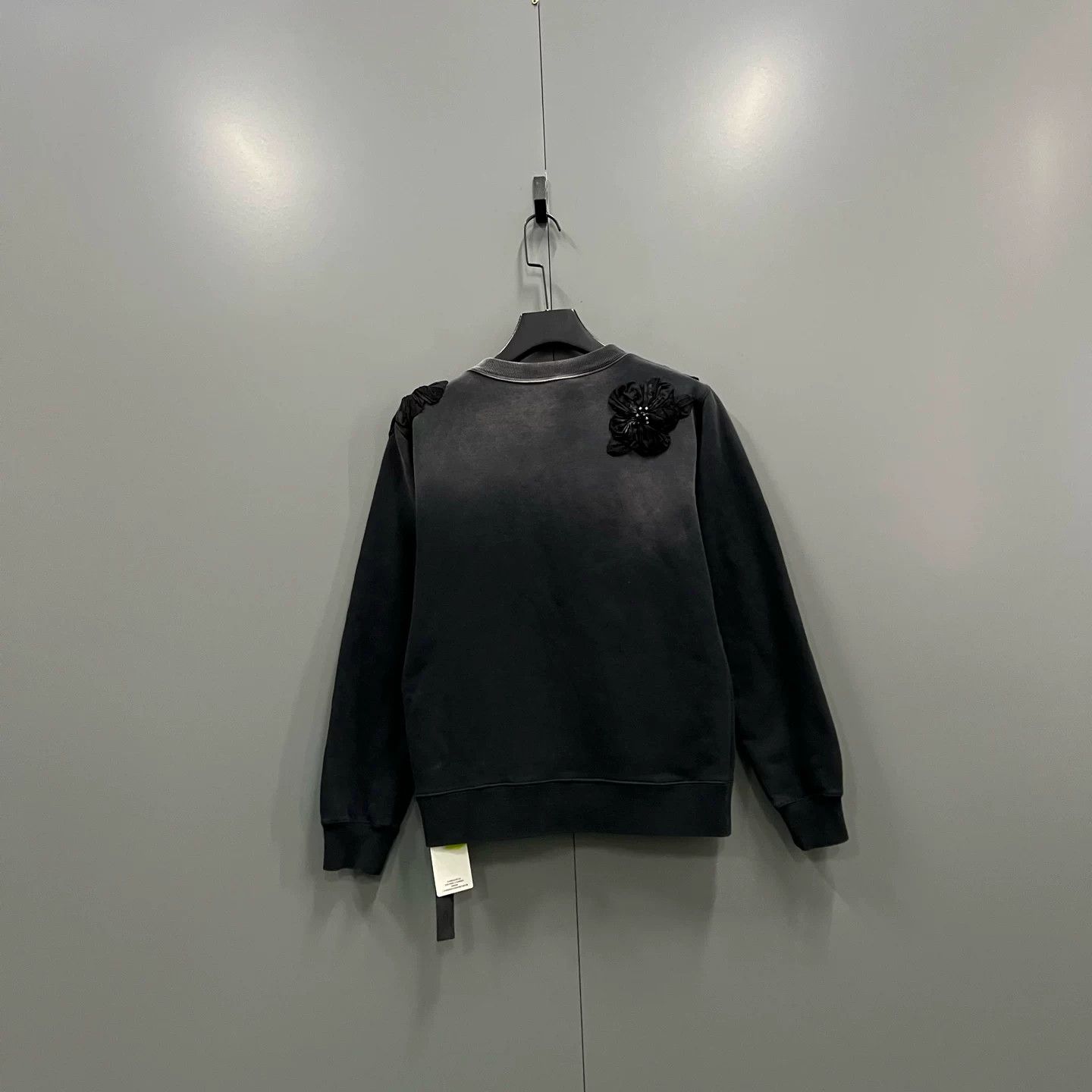 Miu Miu Miu Miu 2022 Runway Dyed 3D Embroidery Sweatshirt Size M / US 6-8 / IT 42-44 - 3 Thumbnail