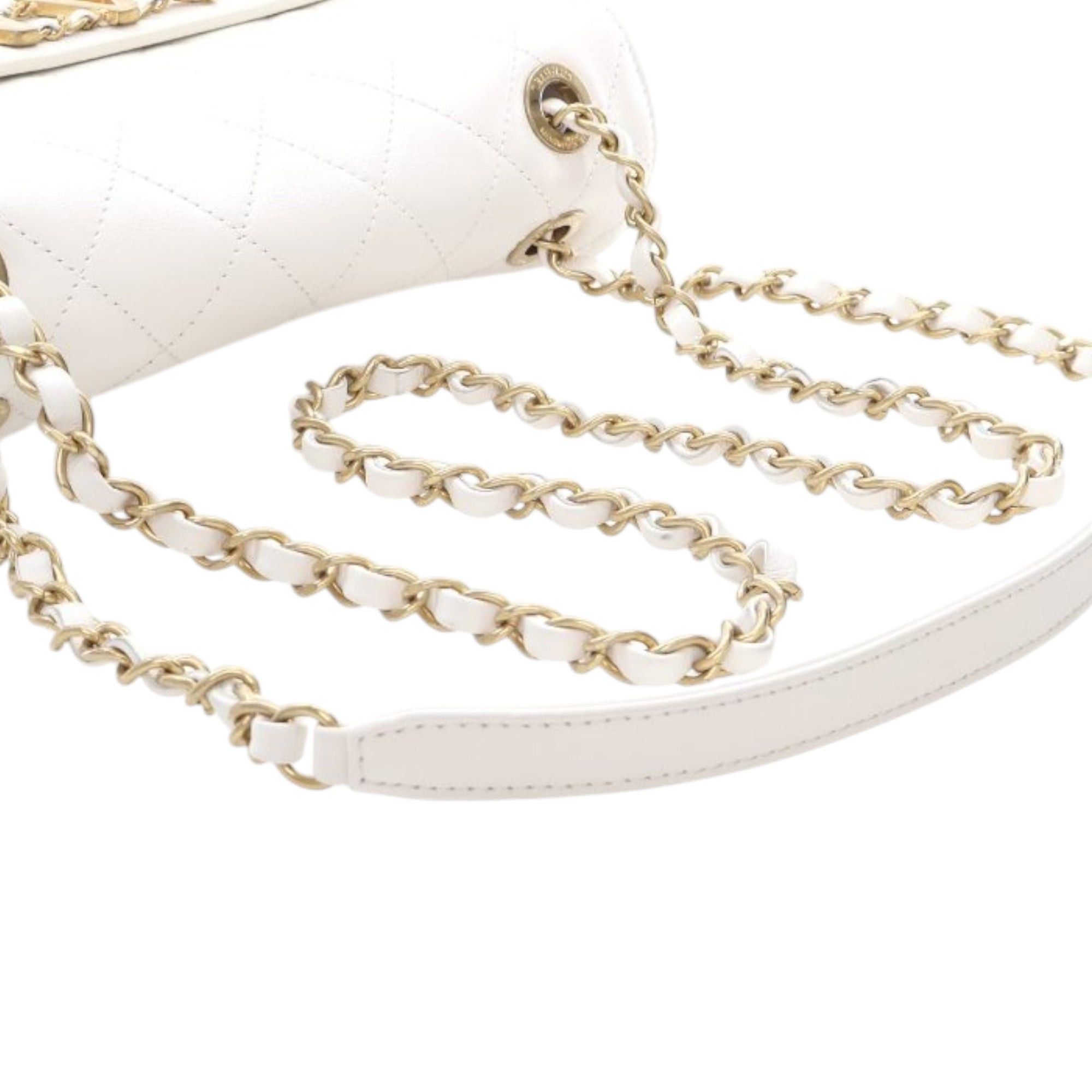 Chanel Medium Quilted Calfskin Logo Enchained Flap Size ONE SIZE - 12 Thumbnail