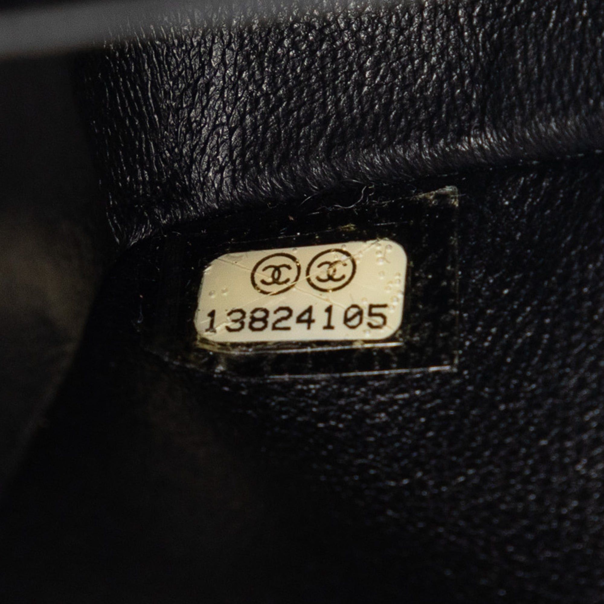 Chanel Medium Classic Caviar Double Flap Size ONE SIZE - 6 Thumbnail