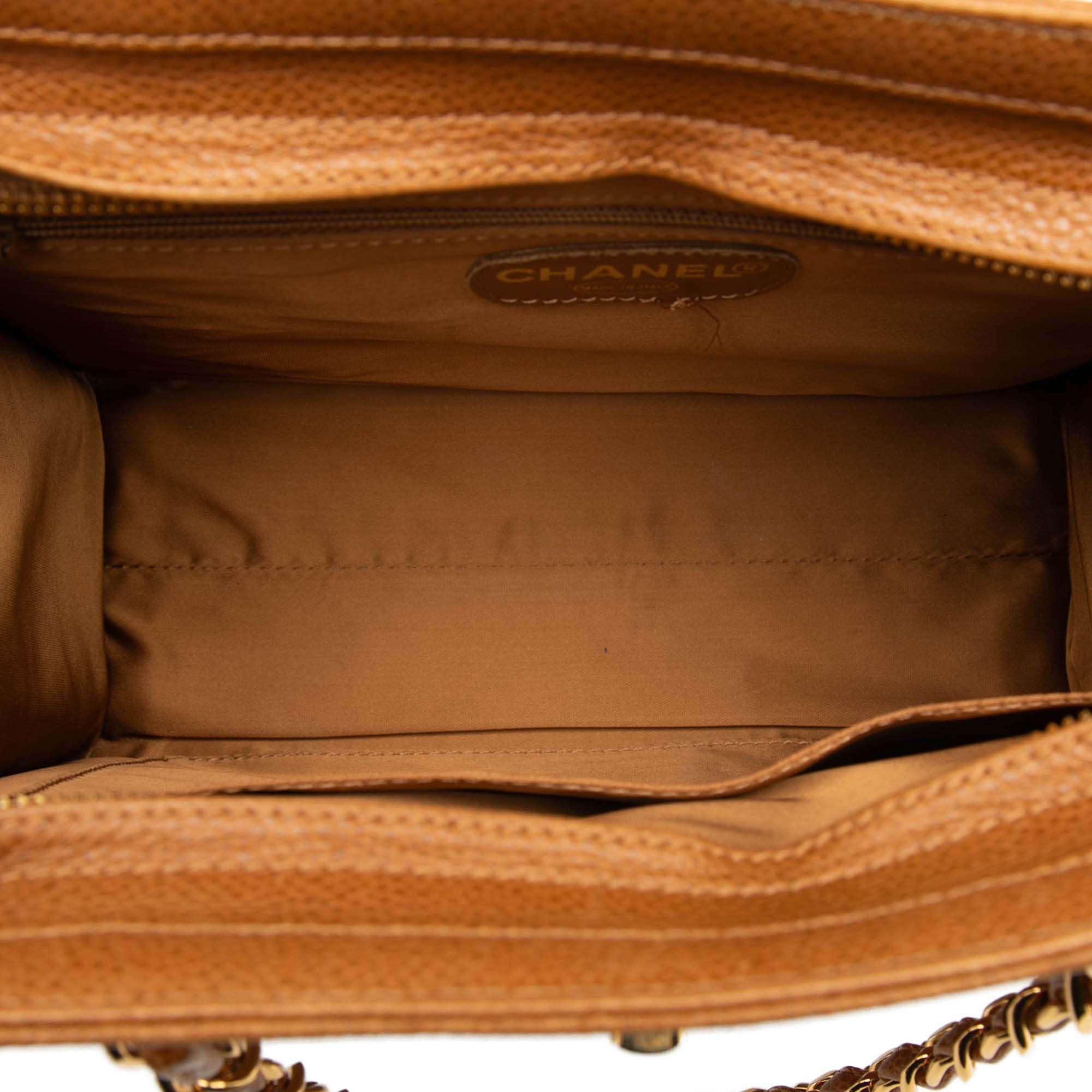 Chanel CC Caviar Chain Turn Lock Tote Size ONE SIZE - 4 Thumbnail