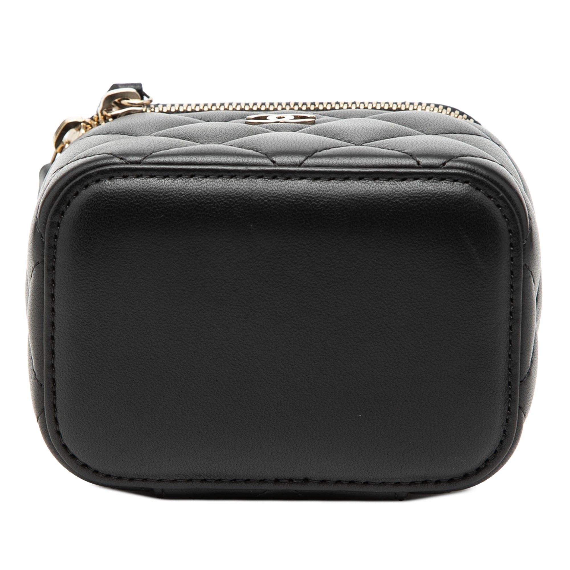 Chanel Mini Quilted Lambskin Vanity Case with Chain Size ONE SIZE - 3 Thumbnail