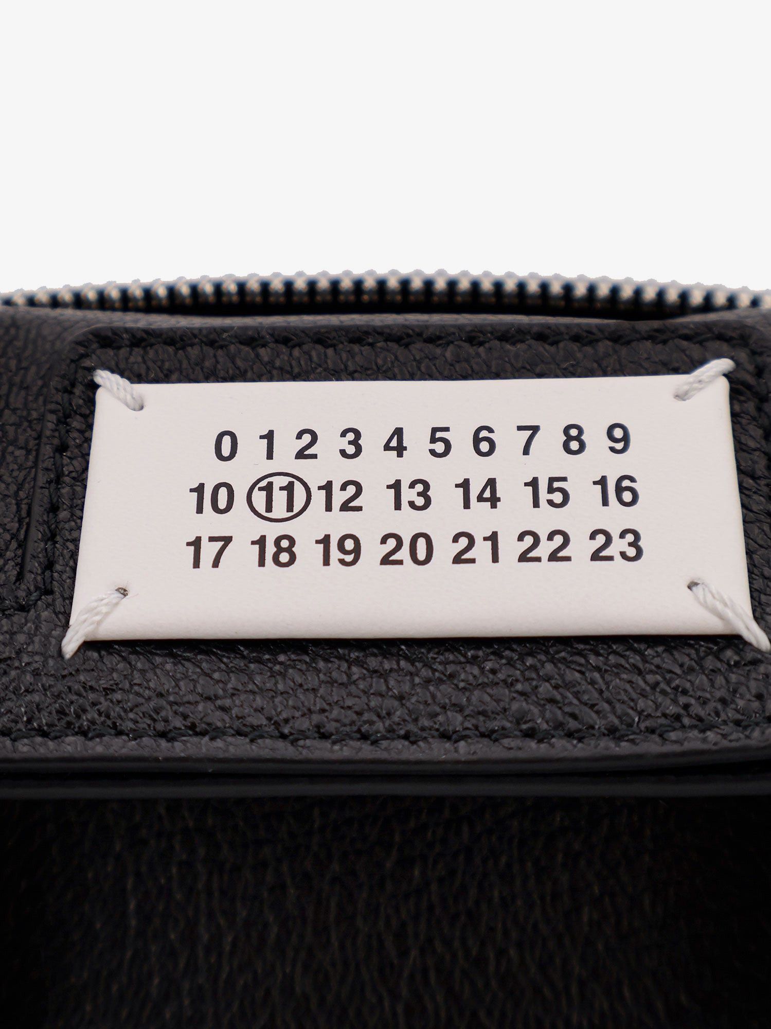 Maison Margiela 5Ac Classique Micro Leather Shoulder Bag Size ONE SIZE - 5 Thumbnail
