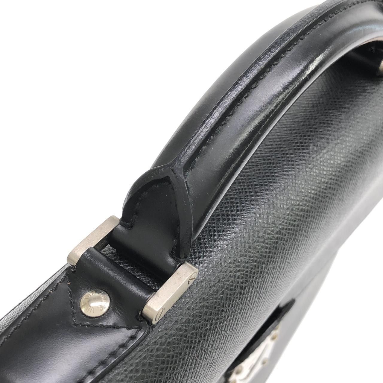 Louis Vuitton Louis Vuitton Louis Vuitton Taiga Laguito Leather Briefcase Leather Business Bag M31092 DUTY FREE for USA Size ONE SIZE - 6 Thumbnail