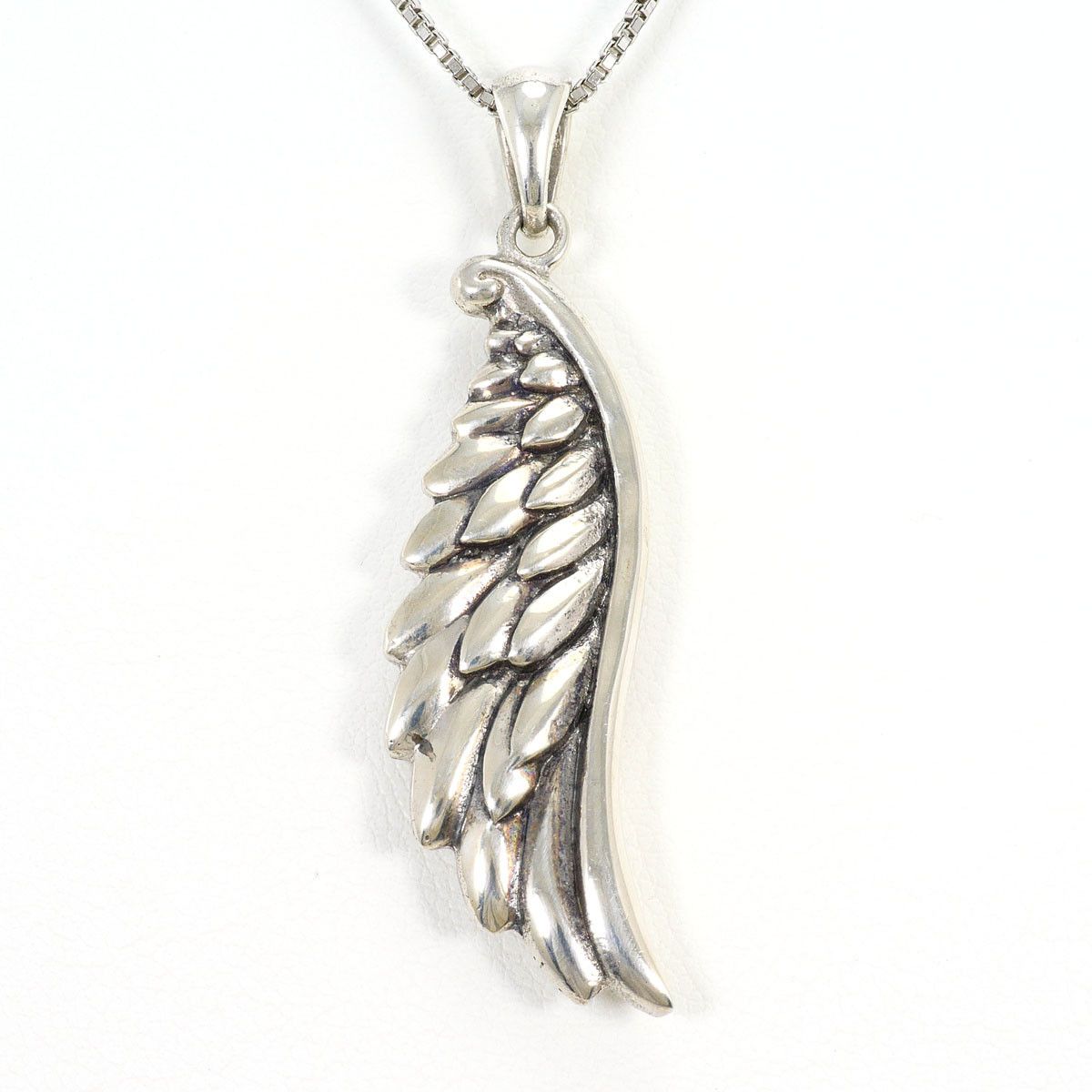 Other Other Silver Feather Necklace Precious Metal Necklace DUTY FREE for USA Size ONE SIZE - 3 Thumbnail