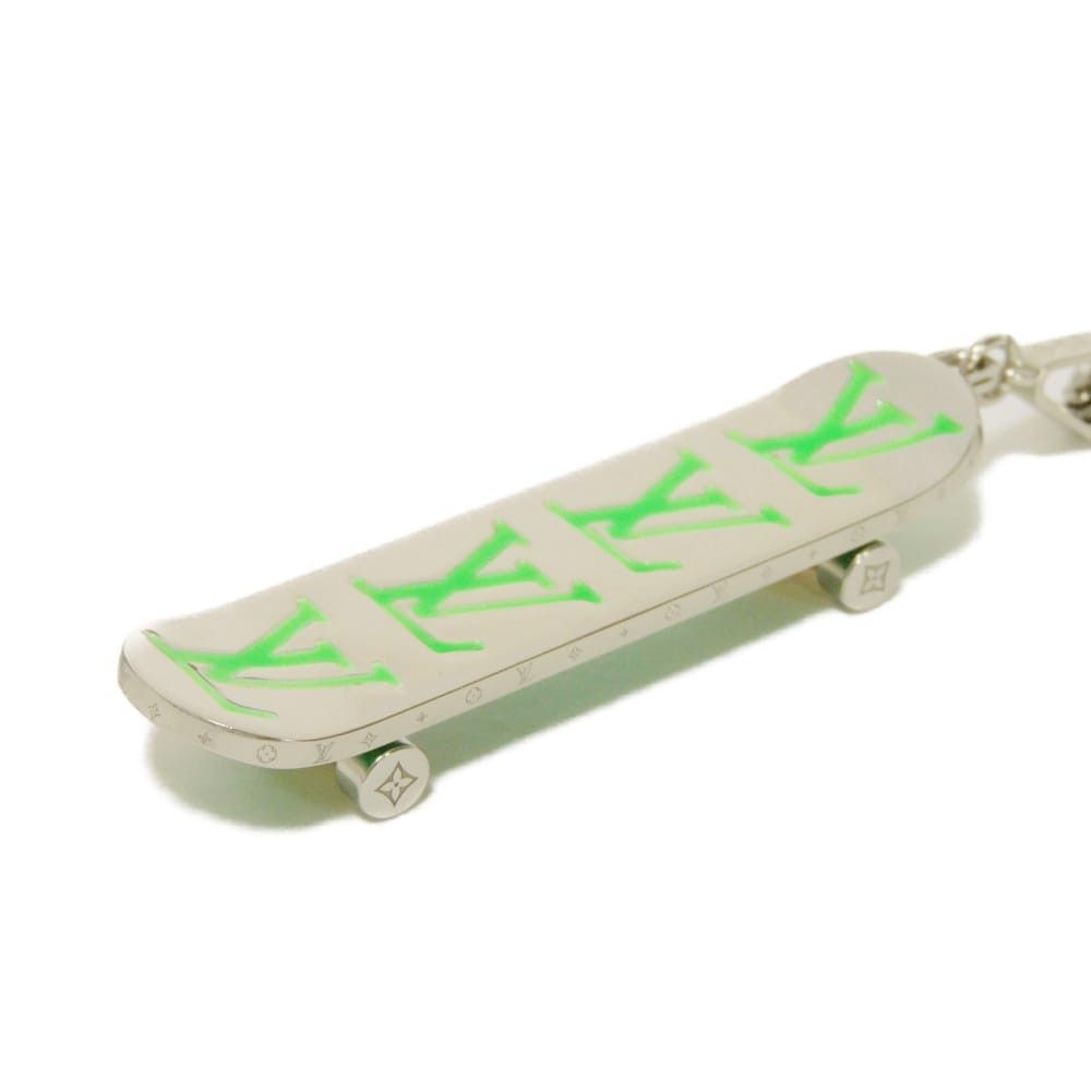 Louis Vuitton Louis Vuitton Louis Vuitton Pendant Skateboard Necklace Metal Necklace MP3277 DUTY FREE for USA Size ONE SIZE - 3 Thumbnail