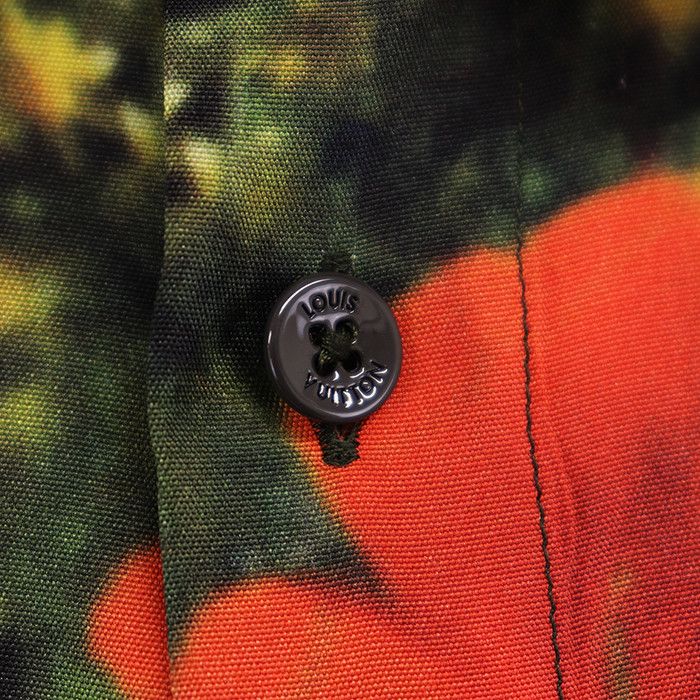 Louis Vuitton Louis Vuitton Louis Vuitton Wizard of Oz Poppies Dorothy Silk Shirt Textile Tops DUTY FREE for USA Size ONE SIZE - 13 Thumbnail