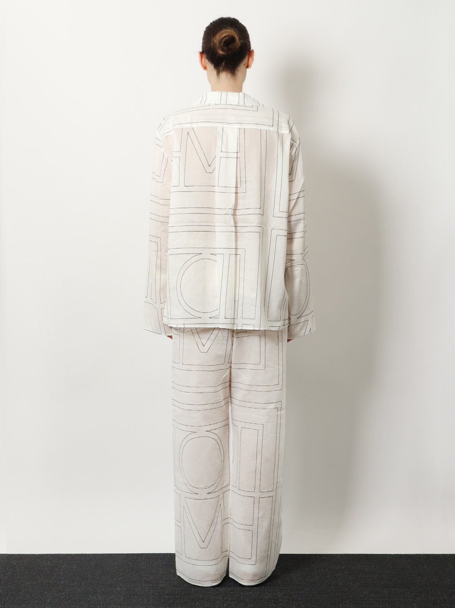 Toteme Cotton Blend Pajama Top With Monogram Print Size M / US 6-8 / IT 42-44 - 5 Thumbnail