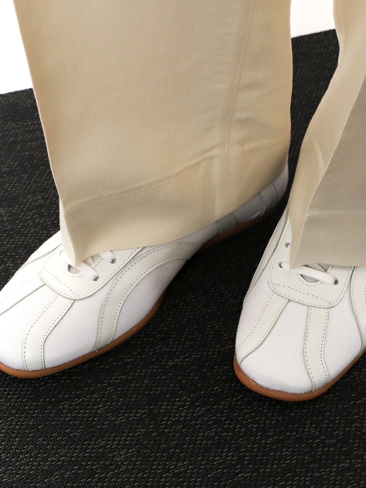 Toteme Canvas Low-Top Sneakers With Leather Profiles Size US 7 / IT 37 - 5 Thumbnail